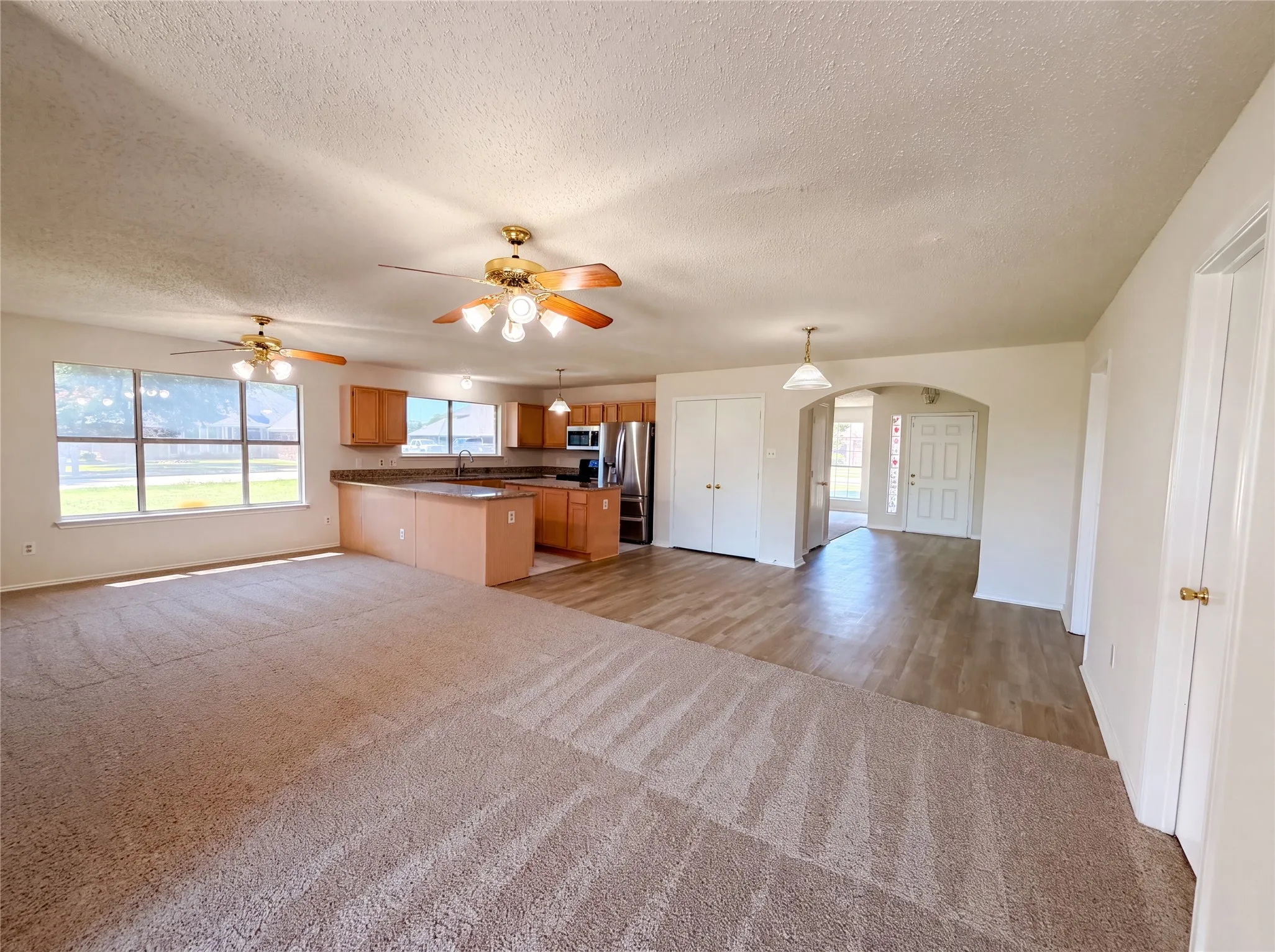 Single Family Residence For Sale in Collin County , 1713 Kennedy Drive, Wylie, Texas 75098, 4 Bedroom, 4 Bathroom, 2 Garage spaces, 3,102 Sqft, built in 1994, mls#21348673, Real Estate Agent in Wylie, Homes For Sale in Collin county, Homes For Sale in Wylie, Realtor in Wylie Texas, Real Estate Brokerage Independent Realty Texas, Luminita Cordes Realtor