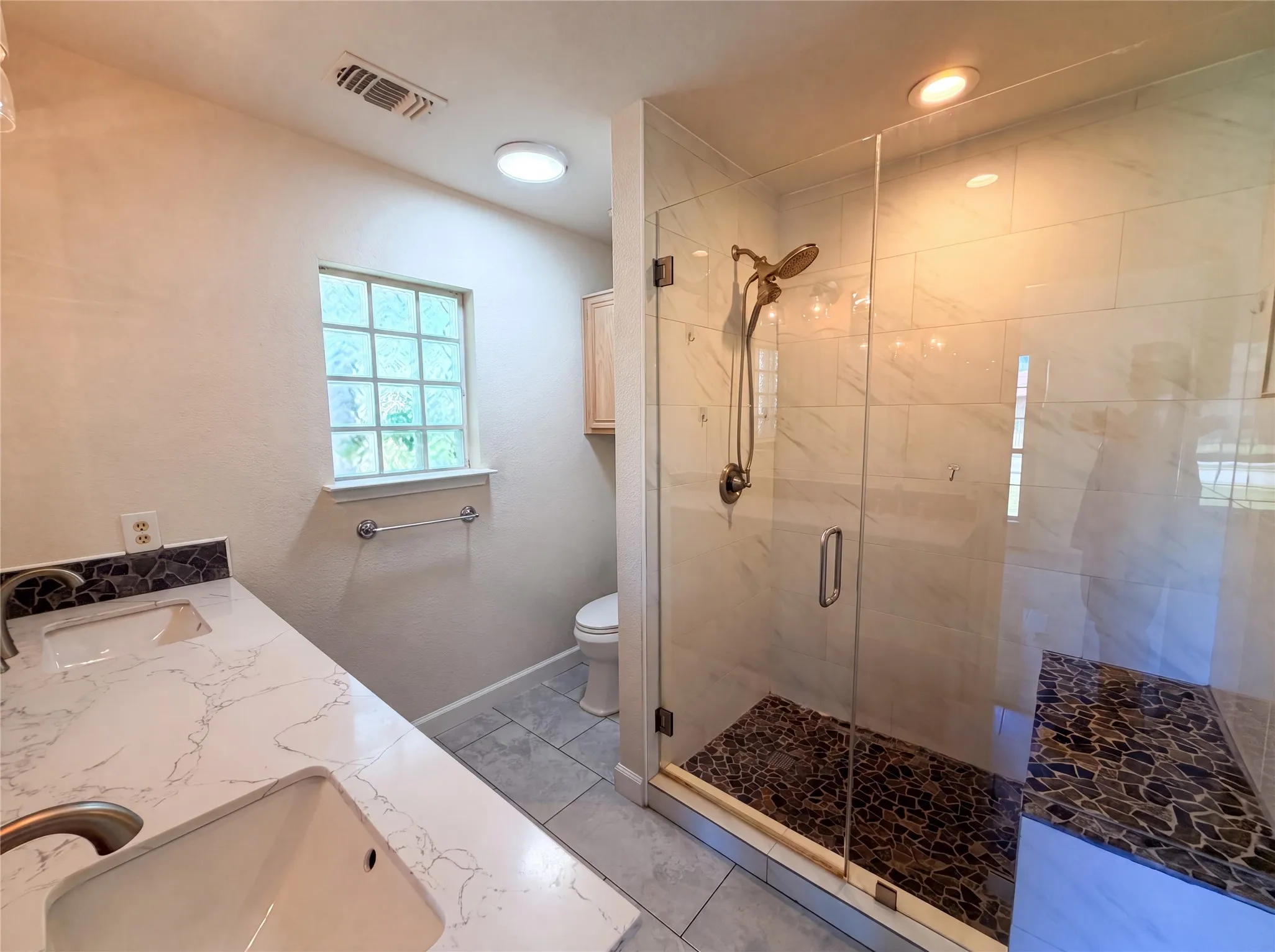 Single Family Residence For Sale in Collin County , 1713 Kennedy Drive, Wylie, Texas 75098, 4 Bedroom, 4 Bathroom, 2 Garage spaces, 3,102 Sqft, built in 1994, mls#21348673, Real Estate Agent in Wylie, Homes For Sale in Collin county, Homes For Sale in Wylie, Realtor in Wylie Texas, Real Estate Brokerage Independent Realty Texas, Luminita Cordes Realtor