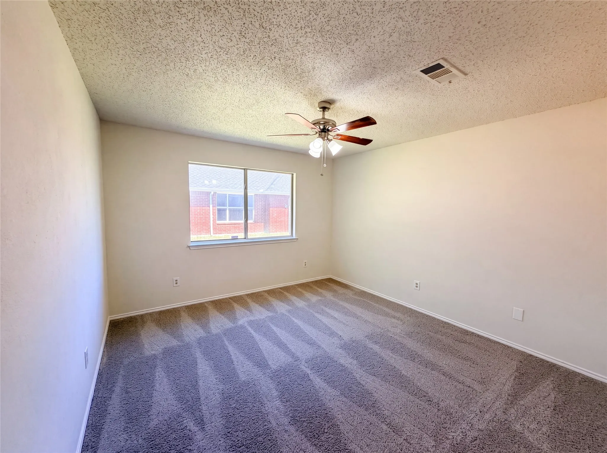 Single Family Residence For Sale in Collin County , 1713 Kennedy Drive, Wylie, Texas 75098, 4 Bedroom, 4 Bathroom, 2 Garage spaces, 3,102 Sqft, built in 1994, mls#21348673, Real Estate Agent in Wylie, Homes For Sale in Collin county, Homes For Sale in Wylie, Realtor in Wylie Texas, Real Estate Brokerage Independent Realty Texas, Luminita Cordes Realtor