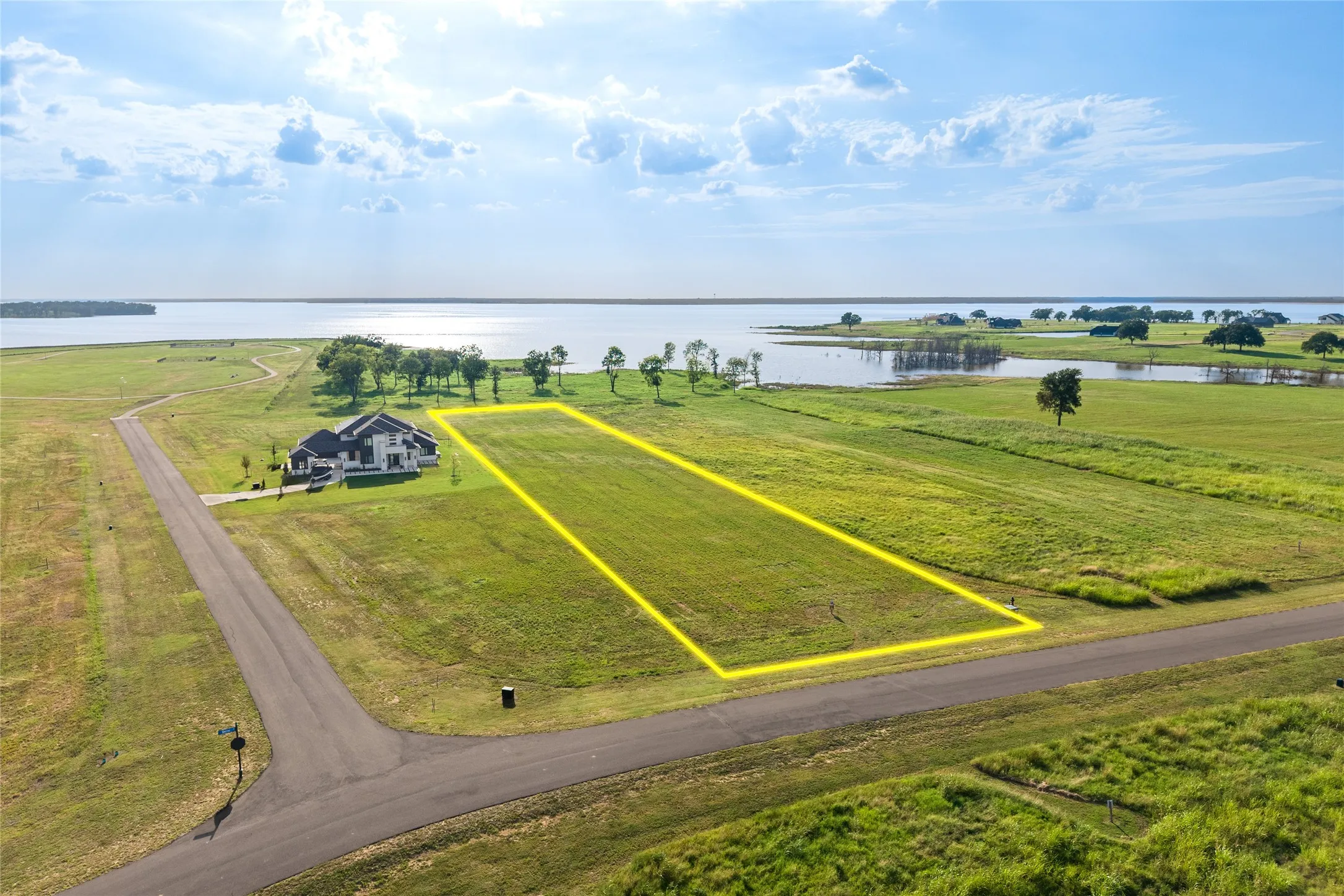 Improved Land For Sale in Fannin County , 524 Shores Drive, Honey Grove, Texas 75446, 0, 0, Garage spaces, 0 Sqft, built in 0, Price $450,000, mls#21348695, Real Estate Agent in Honey Grove, Homes For Sale in Fannin county, Homes For Sale in Honey Grove, Realtor in Honey Grove Texas, Real Estate Brokerage Independent Realty Texas, Luminita Cordes Realtor