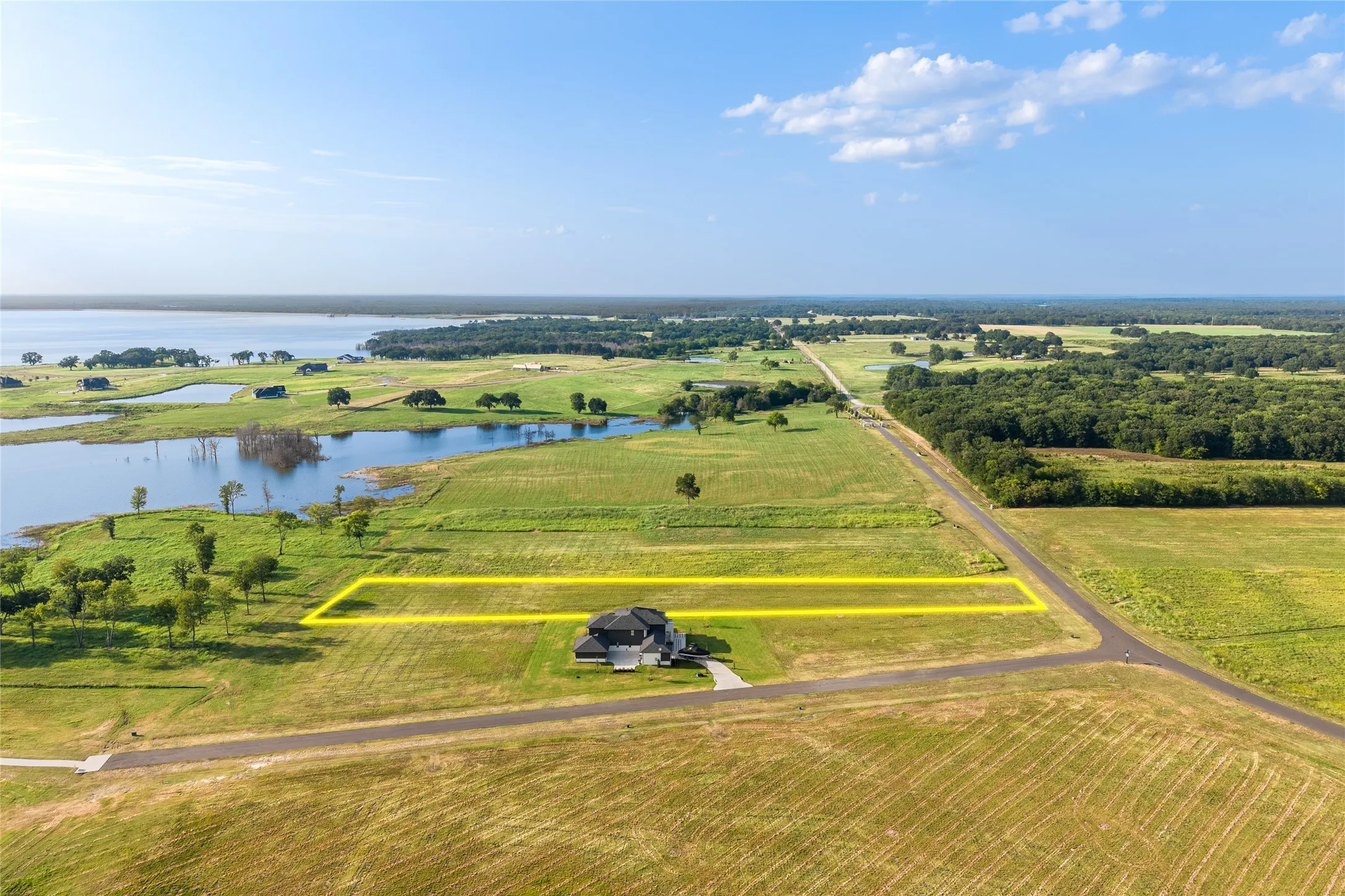 Improved Land For Sale in Fannin County , 524 Shores Drive, Honey Grove, Texas 75446, 0, 0, Garage spaces, 0 Sqft, built in 0, Price $450,000, mls#21348695, Real Estate Agent in Honey Grove, Homes For Sale in Fannin county, Homes For Sale in Honey Grove, Realtor in Honey Grove Texas, Real Estate Brokerage Independent Realty Texas, Luminita Cordes Realtor