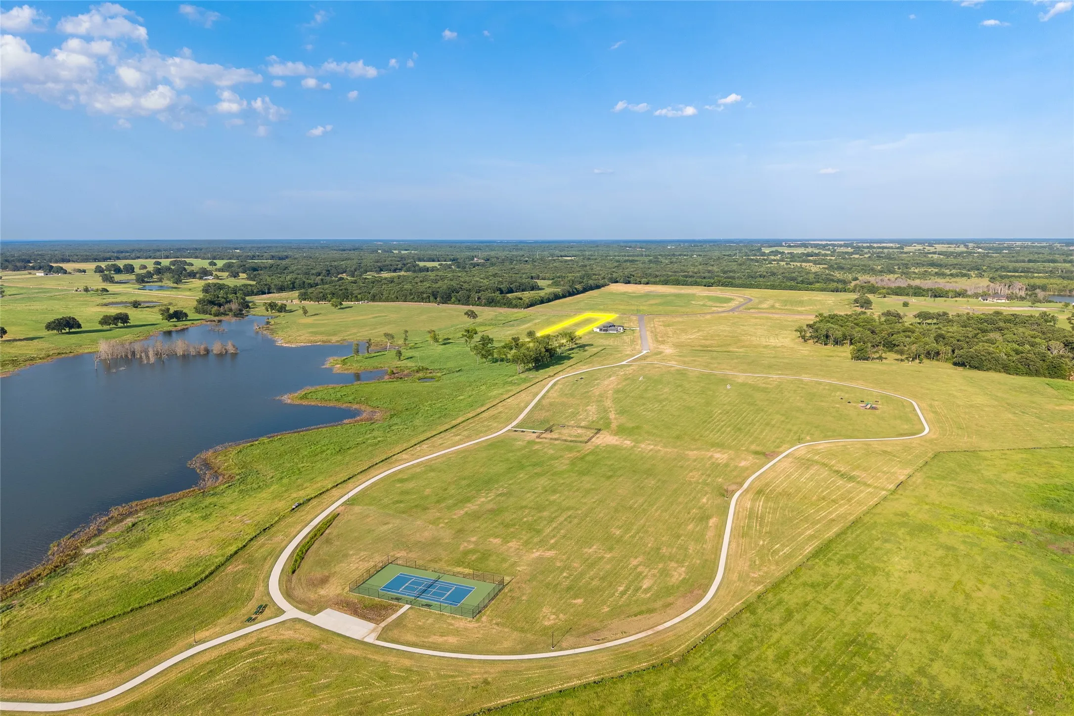 Improved Land For Sale in Fannin County , 524 Shores Drive, Honey Grove, Texas 75446, 0, 0, Garage spaces, 0 Sqft, built in 0, Price $450,000, mls#21348695, Real Estate Agent in Honey Grove, Homes For Sale in Fannin county, Homes For Sale in Honey Grove, Realtor in Honey Grove Texas, Real Estate Brokerage Independent Realty Texas, Luminita Cordes Realtor