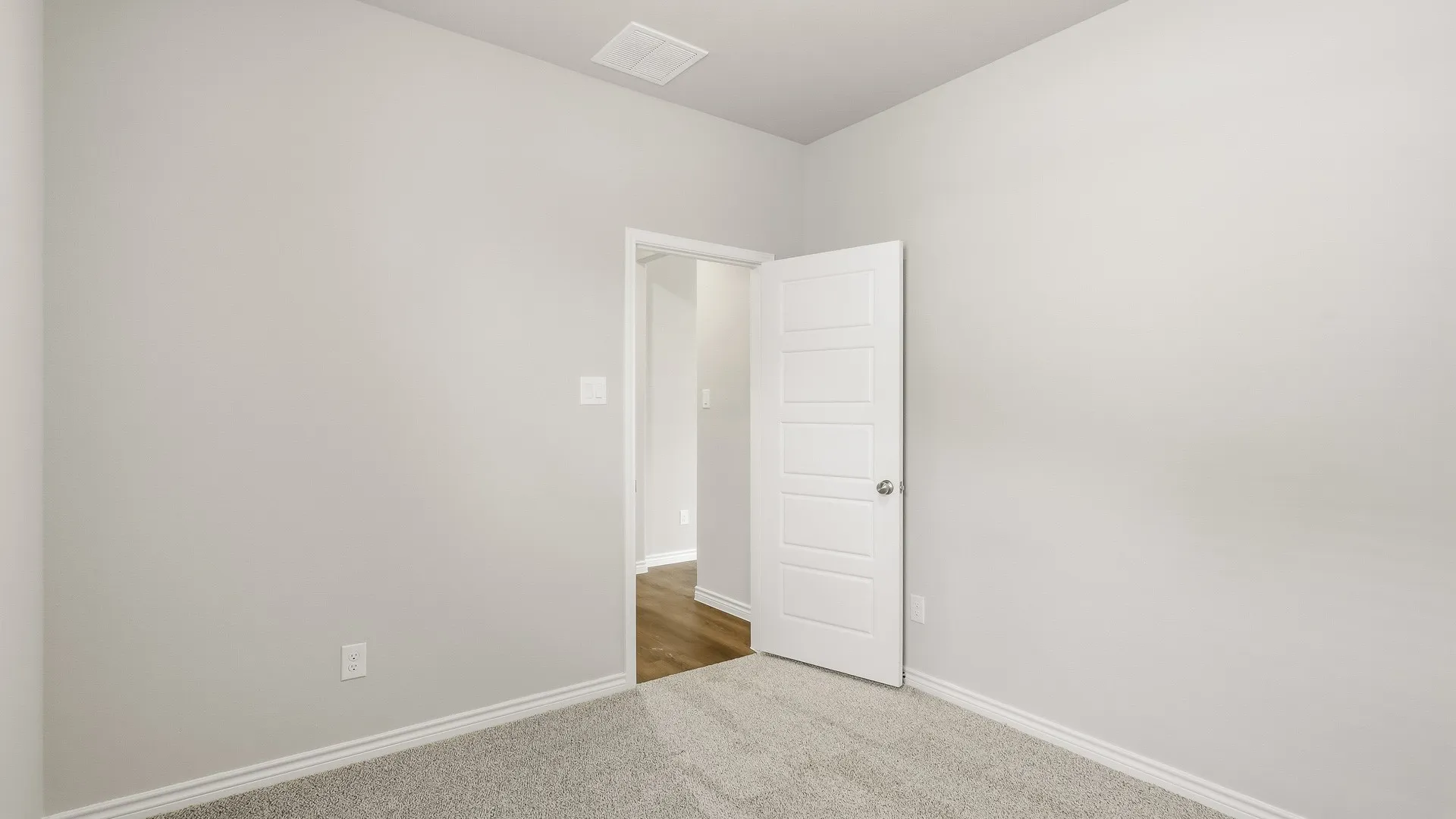 Single Family Residence For Sale in Ellis County , 1712 Acts Lane, Ennis, Texas 75119, 3 Bedroom, 2 Bathroom, 2 Garage spaces, 1,245 Sqft, built in 2026, mls#21348991, Real Estate Agent in Ennis, Homes For Sale in Ellis county, Homes For Sale in Ennis, Realtor in Ennis Texas, Real Estate Brokerage Independent Realty Texas, Luminita Cordes Realtor