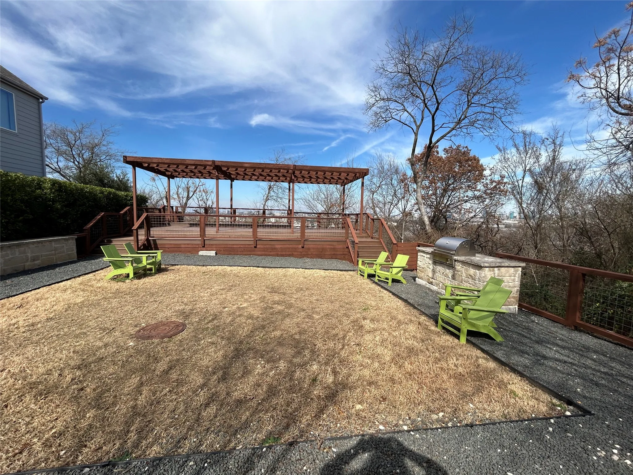 Single Family Residence For Rent in Dallas County , 1229 Clifftop Lane, Dallas, Texas 75208, 3 Bedroom, 3 Bathroom, 2 Garage spaces, 1,825 Sqft, built in 2019, mls#21325452, Real Estate Agent in Dallas, Homes For Rent in Dallas county, Homes For Rent in Dallas, Realtor in Dallas Texas, Real Estate Brokerage Independent Realty Texas, Luminita Cordes Realtor