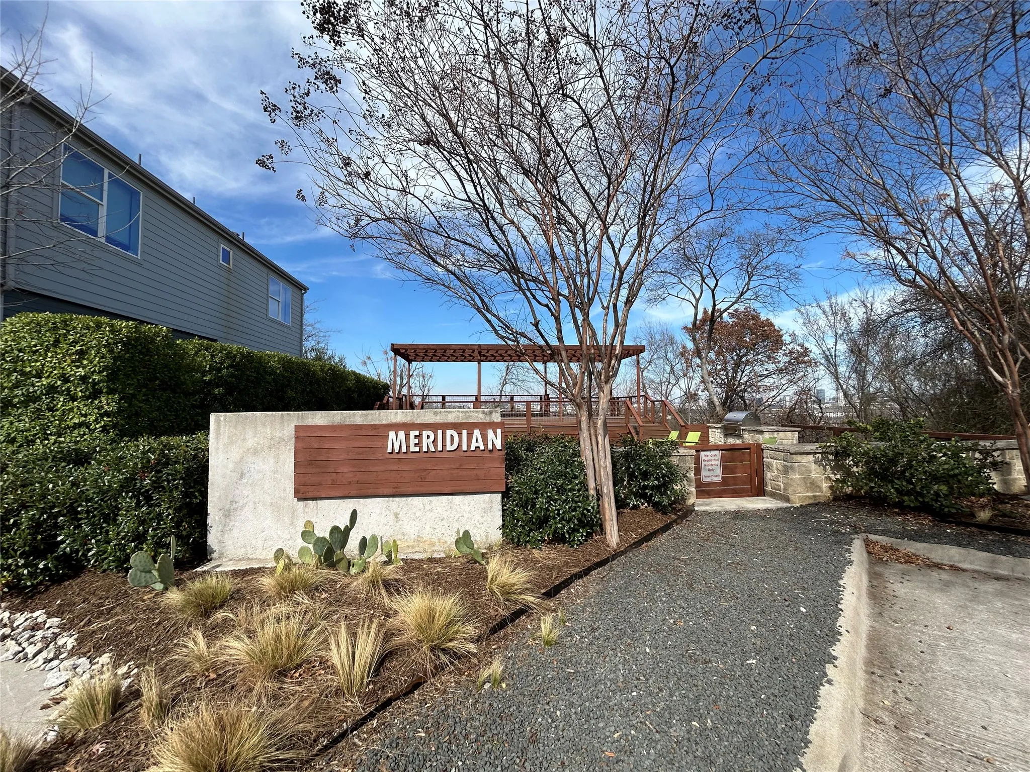 Single Family Residence For Rent in Dallas County , 1229 Clifftop Lane, Dallas, Texas 75208, 3 Bedroom, 3 Bathroom, 2 Garage spaces, 1,825 Sqft, built in 2019, mls#21325452, Real Estate Agent in Dallas, Homes For Rent in Dallas county, Homes For Rent in Dallas, Realtor in Dallas Texas, Real Estate Brokerage Independent Realty Texas, Luminita Cordes Realtor