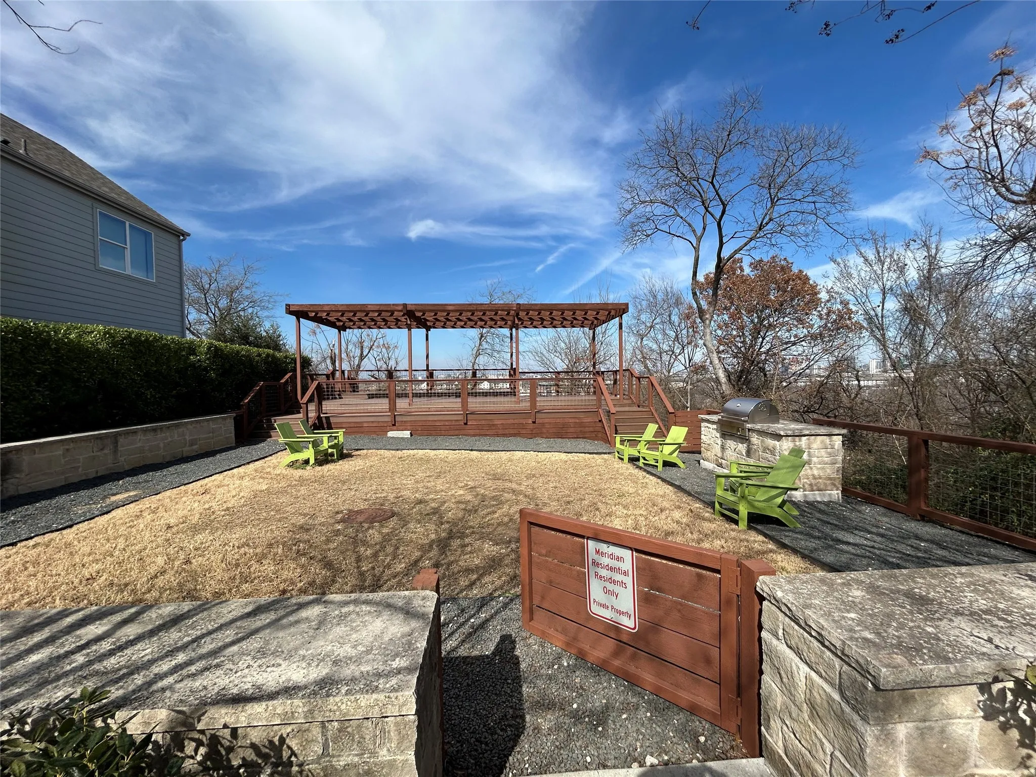 Single Family Residence For Rent in Dallas County , 1229 Clifftop Lane, Dallas, Texas 75208, 3 Bedroom, 3 Bathroom, 2 Garage spaces, 1,825 Sqft, built in 2019, mls#21325452, Real Estate Agent in Dallas, Homes For Rent in Dallas county, Homes For Rent in Dallas, Realtor in Dallas Texas, Real Estate Brokerage Independent Realty Texas, Luminita Cordes Realtor