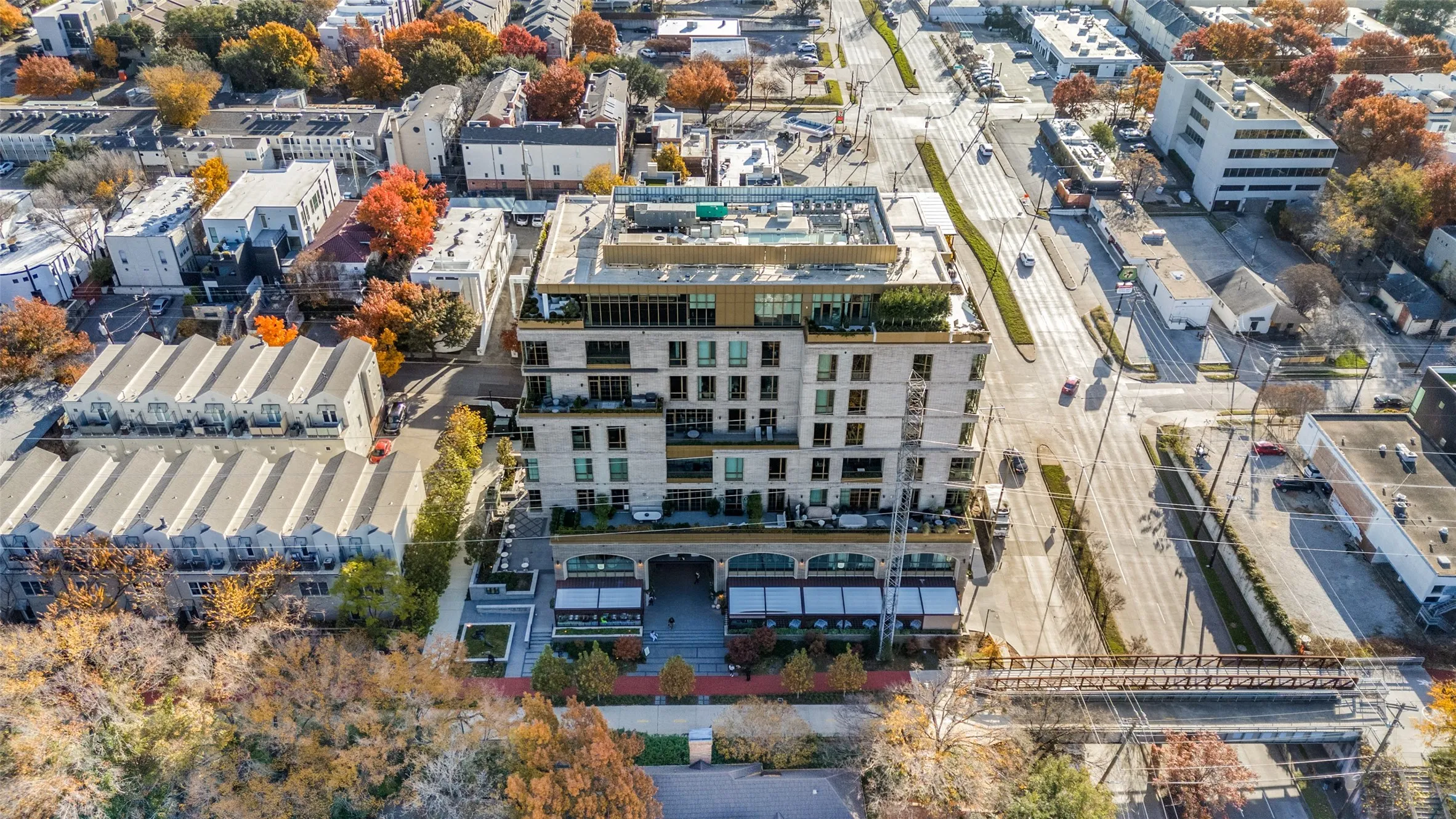 Condominium For Sale in Dallas County , 4205 Buena Vista Street 302, Dallas, Texas 75205, 2 Bedroom, 4 Bathroom, 3 Garage spaces, 3,605 Sqft, built in 2023, mls#21338179, Real Estate Agent in Dallas, Homes For Sale in Dallas county, Homes For Sale in Dallas, Realtor in Dallas Texas, Real Estate Brokerage Independent Realty Texas, Luminita Cordes Realtor