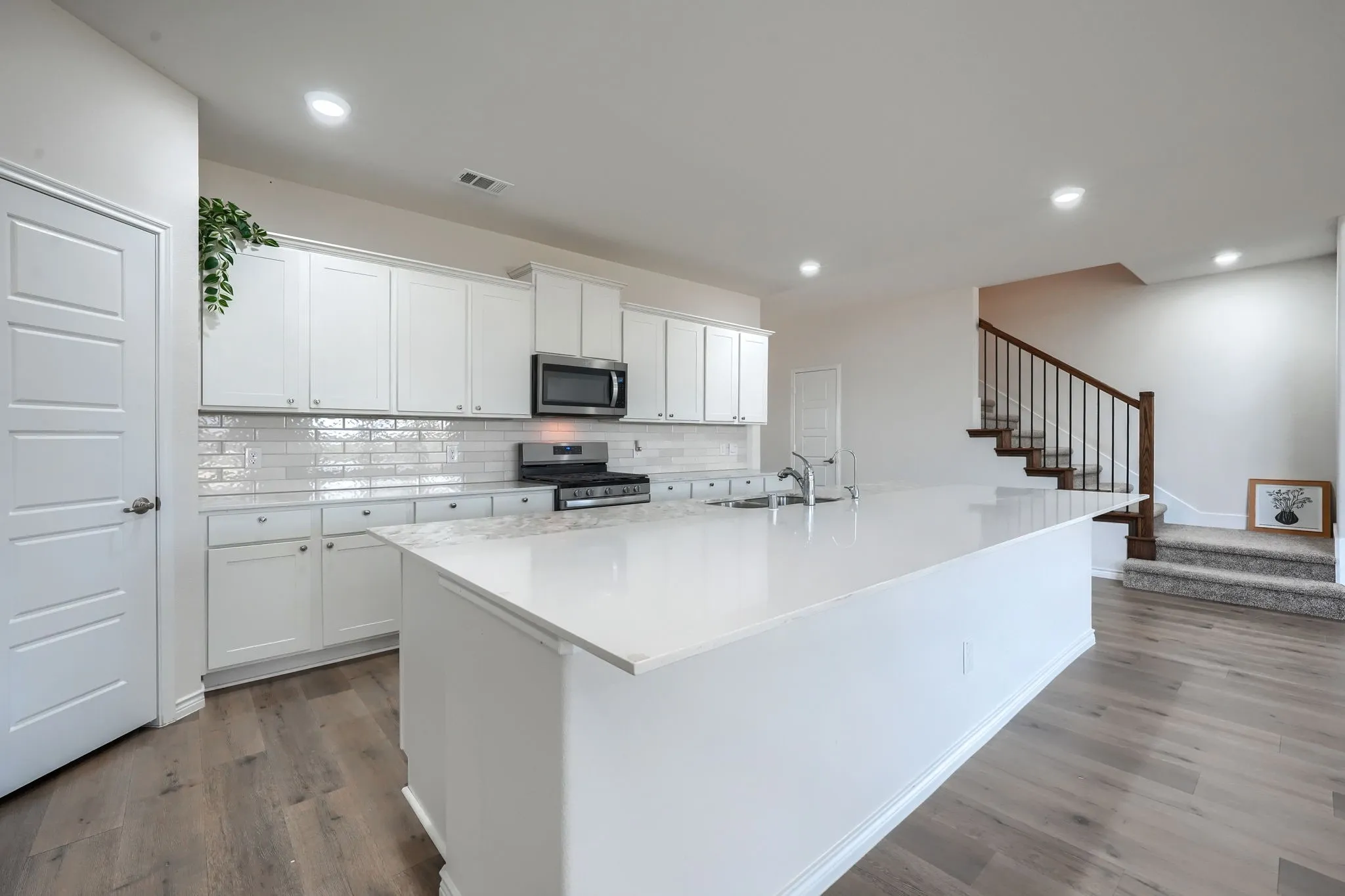 Single Family Residence For Sale in Denton County , 6037 Warrington Street, Celina, Texas 76227, 4 Bedroom, 3 Bathroom, 2 Garage spaces, 2,965 Sqft, built in 2023, mls#21348895, Real Estate Agent in Celina, Homes For Sale in Denton county, Homes For Sale in Celina, Realtor in Celina Texas, Real Estate Brokerage Independent Realty Texas, Luminita Cordes Realtor