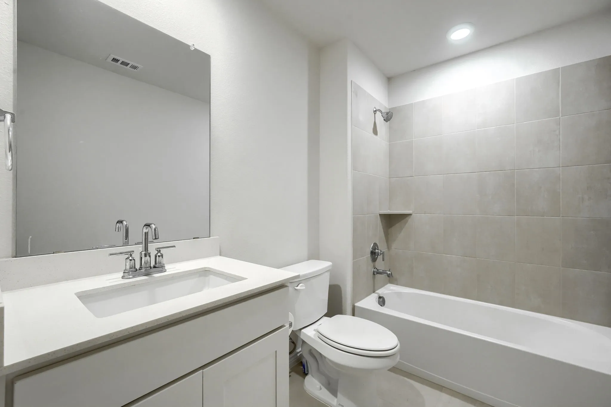 Single Family Residence For Sale in Denton County , 6037 Warrington Street, Celina, Texas 76227, 4 Bedroom, 3 Bathroom, 2 Garage spaces, 2,965 Sqft, built in 2023, mls#21348895, Real Estate Agent in Celina, Homes For Sale in Denton county, Homes For Sale in Celina, Realtor in Celina Texas, Real Estate Brokerage Independent Realty Texas, Luminita Cordes Realtor