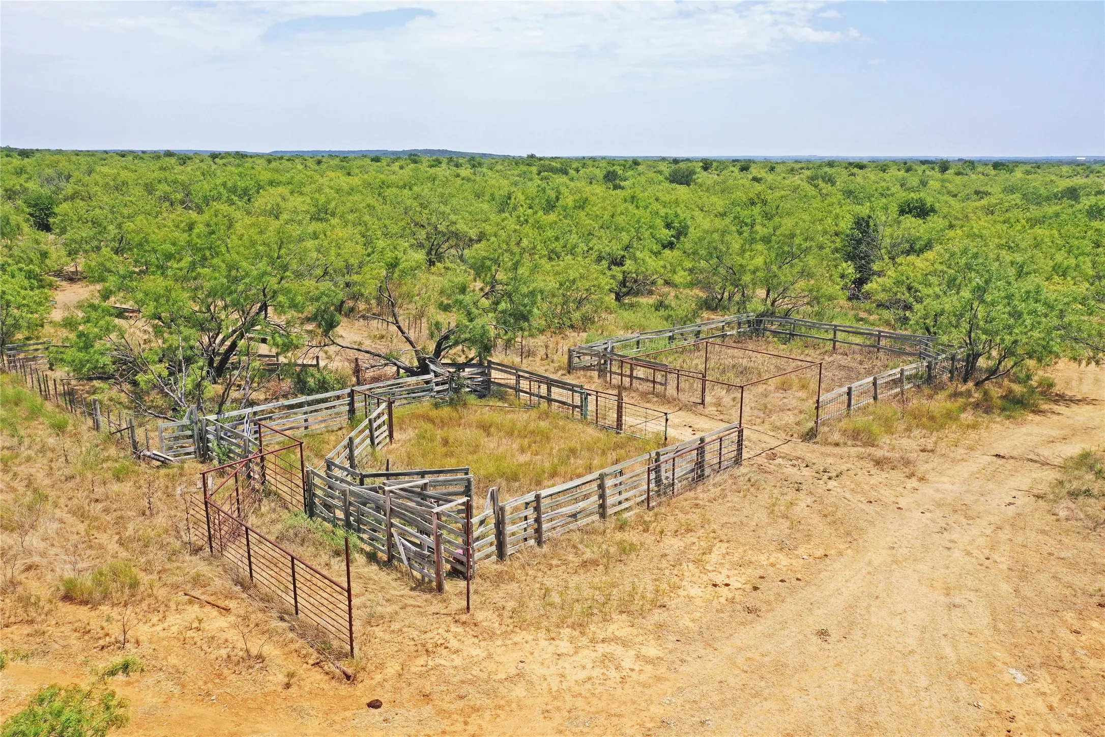 Ranch For Sale in Jack County , 480 Acres Tucker Road, Perrin, Texas 76486, 0, 0, Garage spaces, 0 Sqft, built in 0, Price $3,816,000, mls#21349038, Real Estate Agent in Perrin, Homes For Sale in Jack county, Homes For Sale in Perrin, Realtor in Perrin Texas, Real Estate Brokerage Independent Realty Texas, Luminita Cordes Realtor