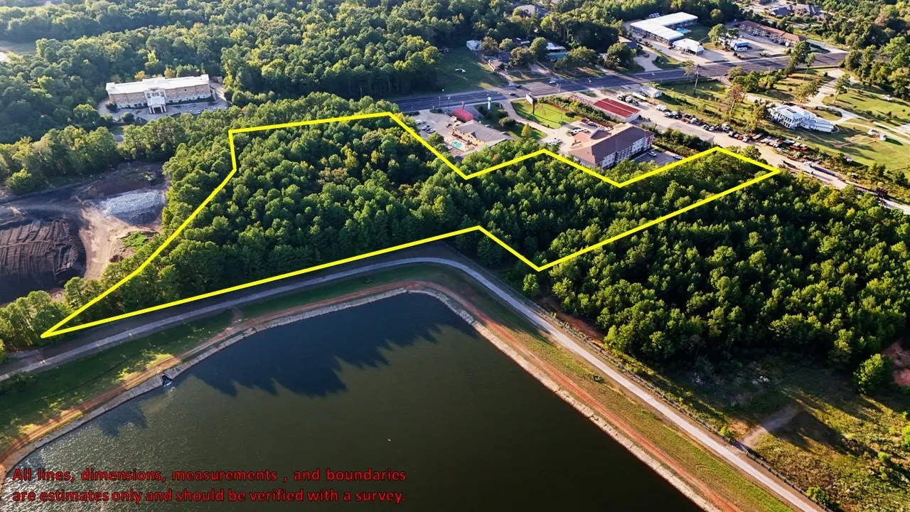 Unimproved Land For Sale in Gregg County , 3290 N US HWY 259, Kilgore, Texas 75662, 0, 0, Garage spaces, 0 Sqft, built in 2023, Price $375,000, mls#21349048, Real Estate Agent in Kilgore, Homes For Sale in Gregg county, Homes For Sale in Kilgore, Realtor in Kilgore Texas, Real Estate Brokerage Independent Realty Texas, Luminita Cordes Realtor