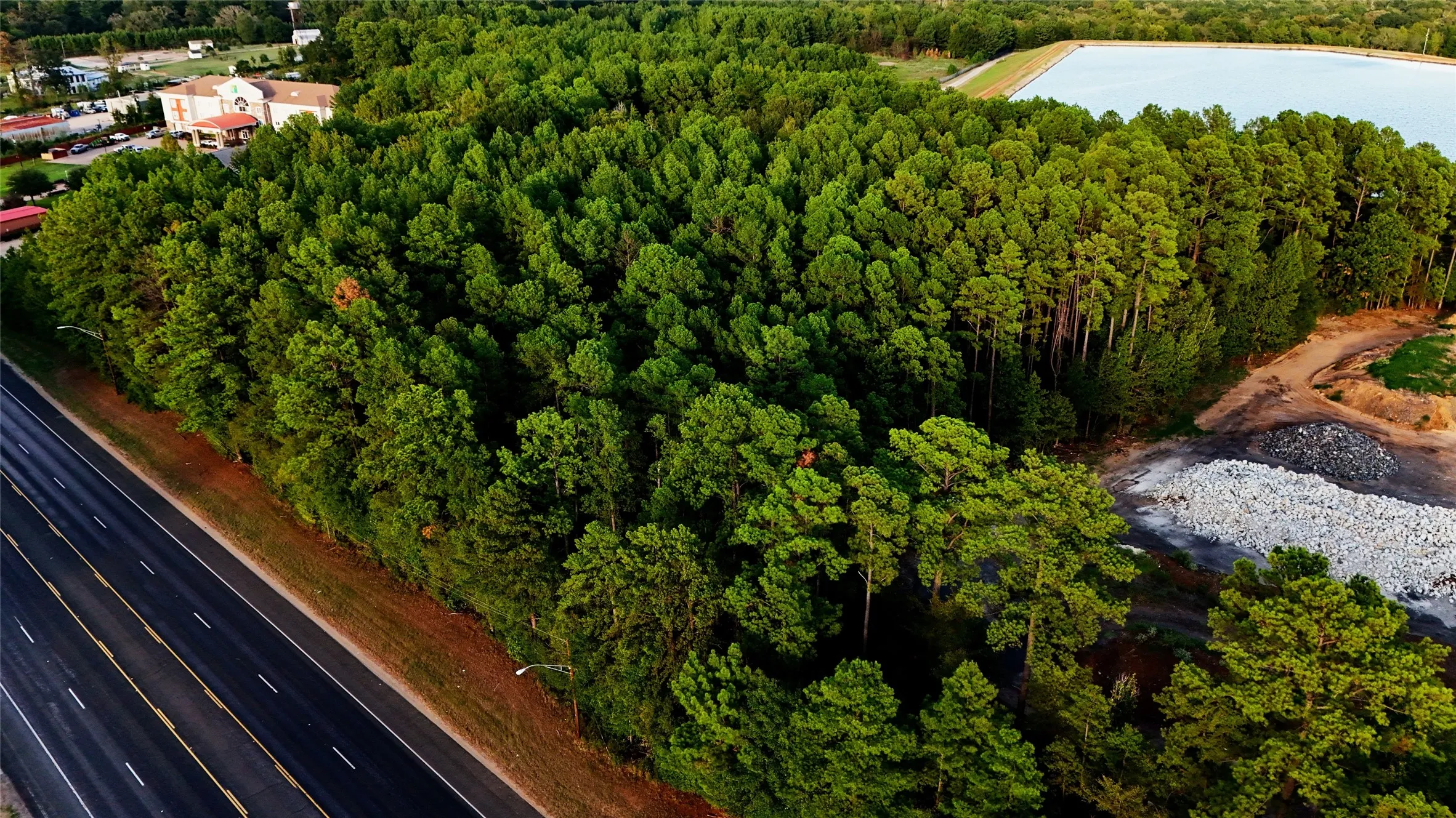 Unimproved Land For Sale in Gregg County , 3290 N US HWY 259, Kilgore, Texas 75662, 0, 0, Garage spaces, 0 Sqft, built in 2023, Price $375,000, mls#21349048, Real Estate Agent in Kilgore, Homes For Sale in Gregg county, Homes For Sale in Kilgore, Realtor in Kilgore Texas, Real Estate Brokerage Independent Realty Texas, Luminita Cordes Realtor
