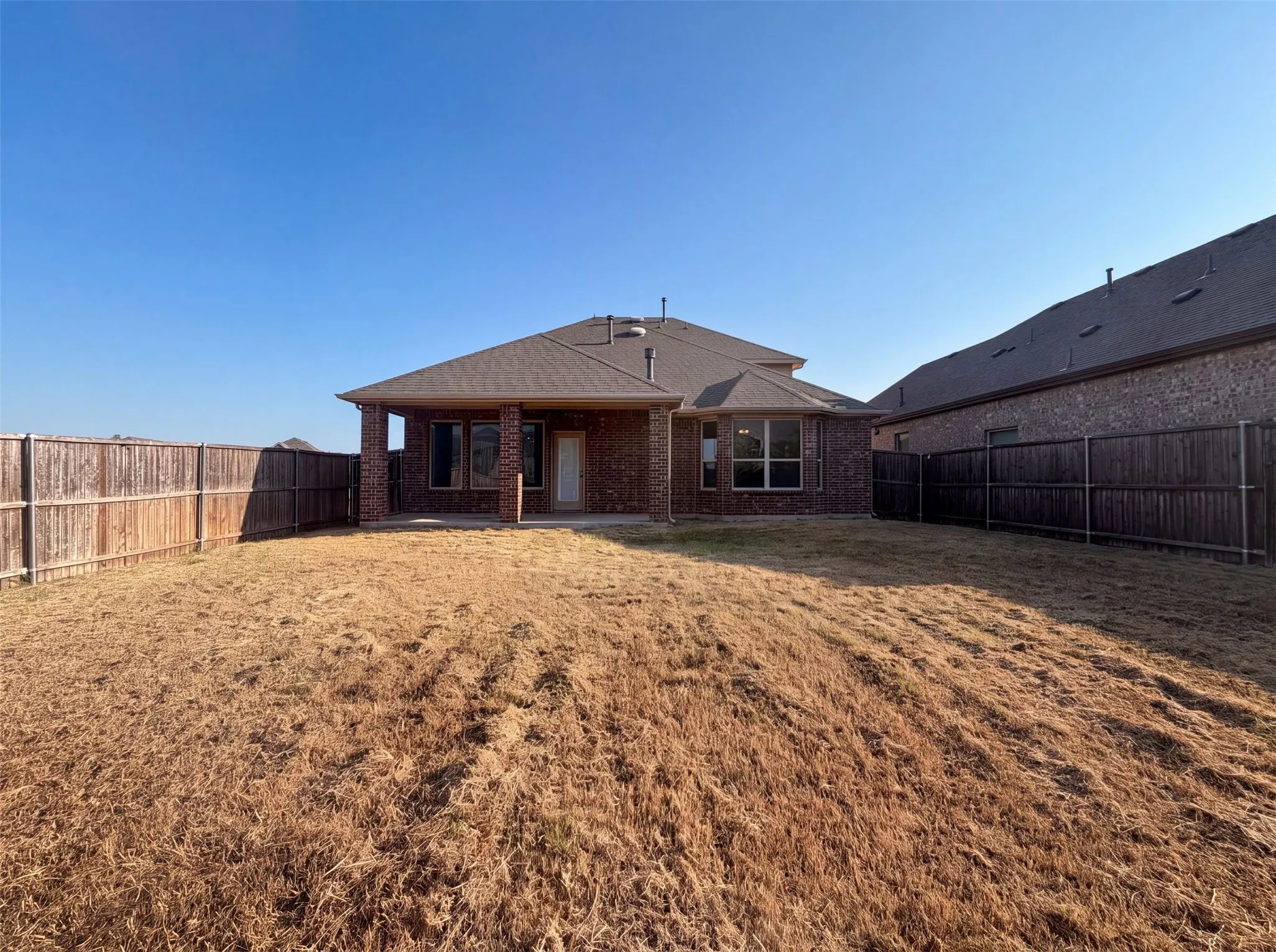 Single Family Residence For Sale in Collin County , 600 Brock Drive, Anna, Texas 75409, 4 Bedroom, 3 Bathroom, 2 Garage spaces, 2,708 Sqft, built in 2019, mls#21349054, Real Estate Agent in Anna, Homes For Sale in Collin county, Homes For Sale in Anna, Realtor in Anna Texas, Real Estate Brokerage Independent Realty Texas, Luminita Cordes Realtor