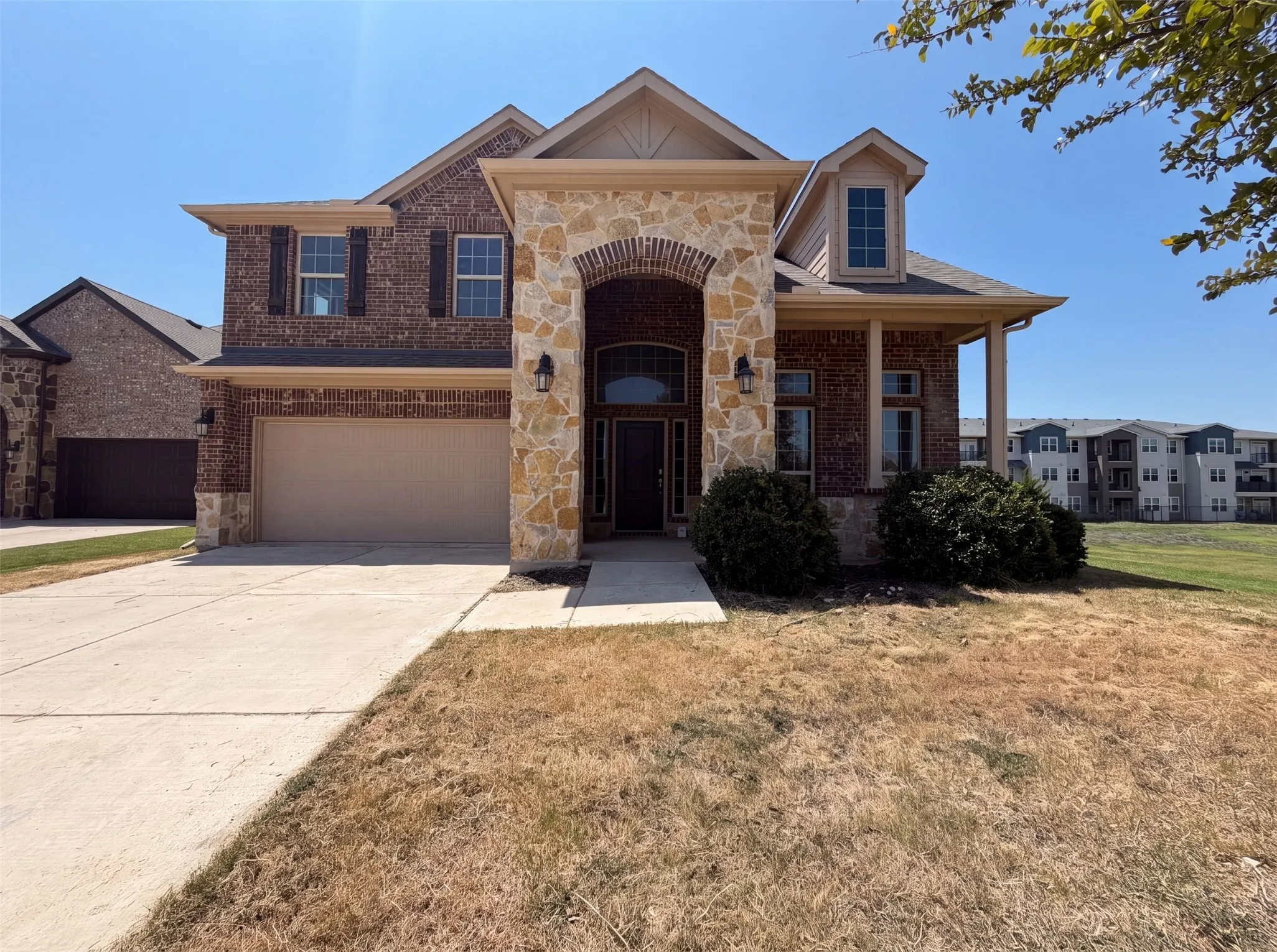 Single Family Residence For Sale in Collin County , 600 Brock Drive, Anna, Texas 75409, 4 Bedroom, 3 Bathroom, 2 Garage spaces, 2,708 Sqft, built in 2019, mls#21349054, Real Estate Agent in Anna, Homes For Sale in Collin county, Homes For Sale in Anna, Realtor in Anna Texas, Real Estate Brokerage Independent Realty Texas, Luminita Cordes Realtor