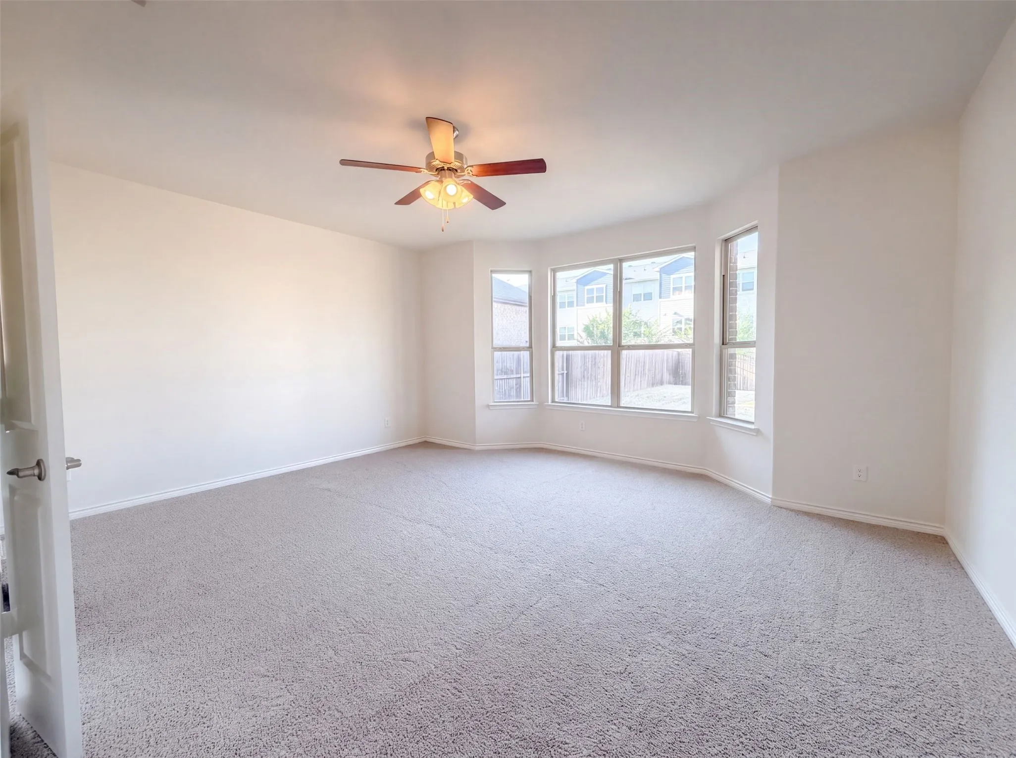 Single Family Residence For Sale in Collin County , 600 Brock Drive, Anna, Texas 75409, 4 Bedroom, 3 Bathroom, 2 Garage spaces, 2,708 Sqft, built in 2019, mls#21349054, Real Estate Agent in Anna, Homes For Sale in Collin county, Homes For Sale in Anna, Realtor in Anna Texas, Real Estate Brokerage Independent Realty Texas, Luminita Cordes Realtor