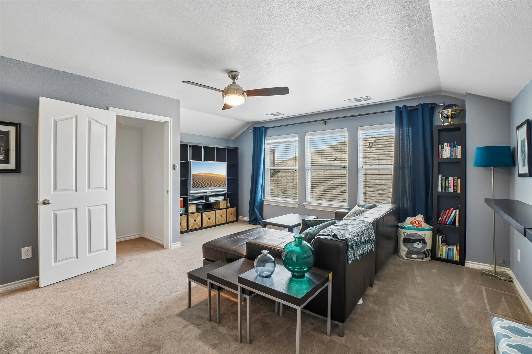 Upstairs room.