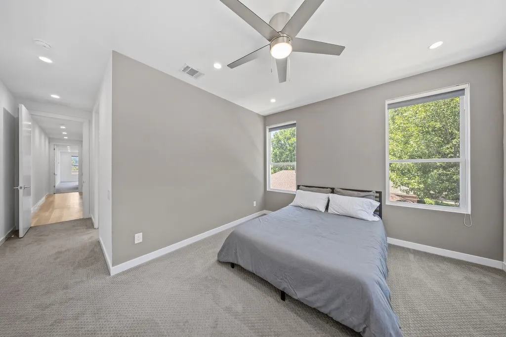 Single Family Residence For Sale in Dallas County , 2722 Hondo Avenue, Dallas, Texas 75219, 3 Bedroom, 3 Bathroom, 1 Garage spaces, 1,905 Sqft, built in 2023, mls#21330854, Real Estate Agent in Dallas, Homes For Sale in Dallas county, Homes For Sale in Dallas, Realtor in Dallas Texas, Real Estate Brokerage Independent Realty Texas, Luminita Cordes Realtor