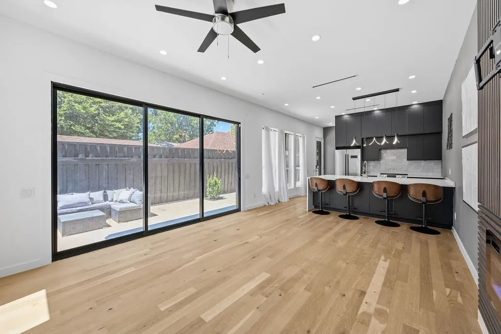 Single Family Residence For Sale