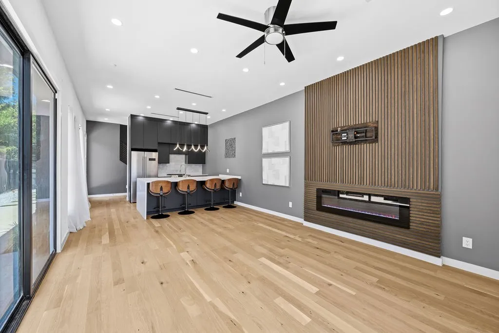 Single Family Residence For Sale in Dallas County , 2722 Hondo Avenue, Dallas, Texas 75219, 3 Bedroom, 3 Bathroom, 1 Garage spaces, 1,905 Sqft, built in 2023, mls#21330854, Real Estate Agent in Dallas, Homes For Sale in Dallas county, Homes For Sale in Dallas, Realtor in Dallas Texas, Real Estate Brokerage Independent Realty Texas, Luminita Cordes Realtor