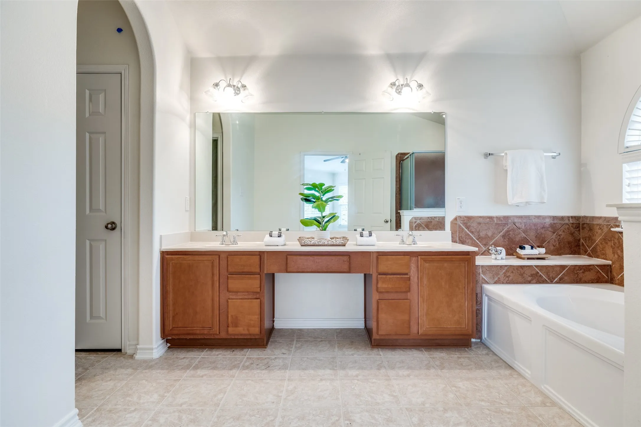 Single Family Residence For Sale in Collin County , 2025 Testament Trail, Plano, Texas 75074, 4 Bedrooms, 3 Bathrooms, 2 Garage spaces, 3,411 Sqft, built in 2006, Price $525,000, mls#21349053, Real Estate Agent in Plano, Homes For Sale in Collin county, Homes For Sale in Plano, Realtor in Plano Texas, Real Estate Brokerage Independent Realty Texas, Luminita Cordes Realtor