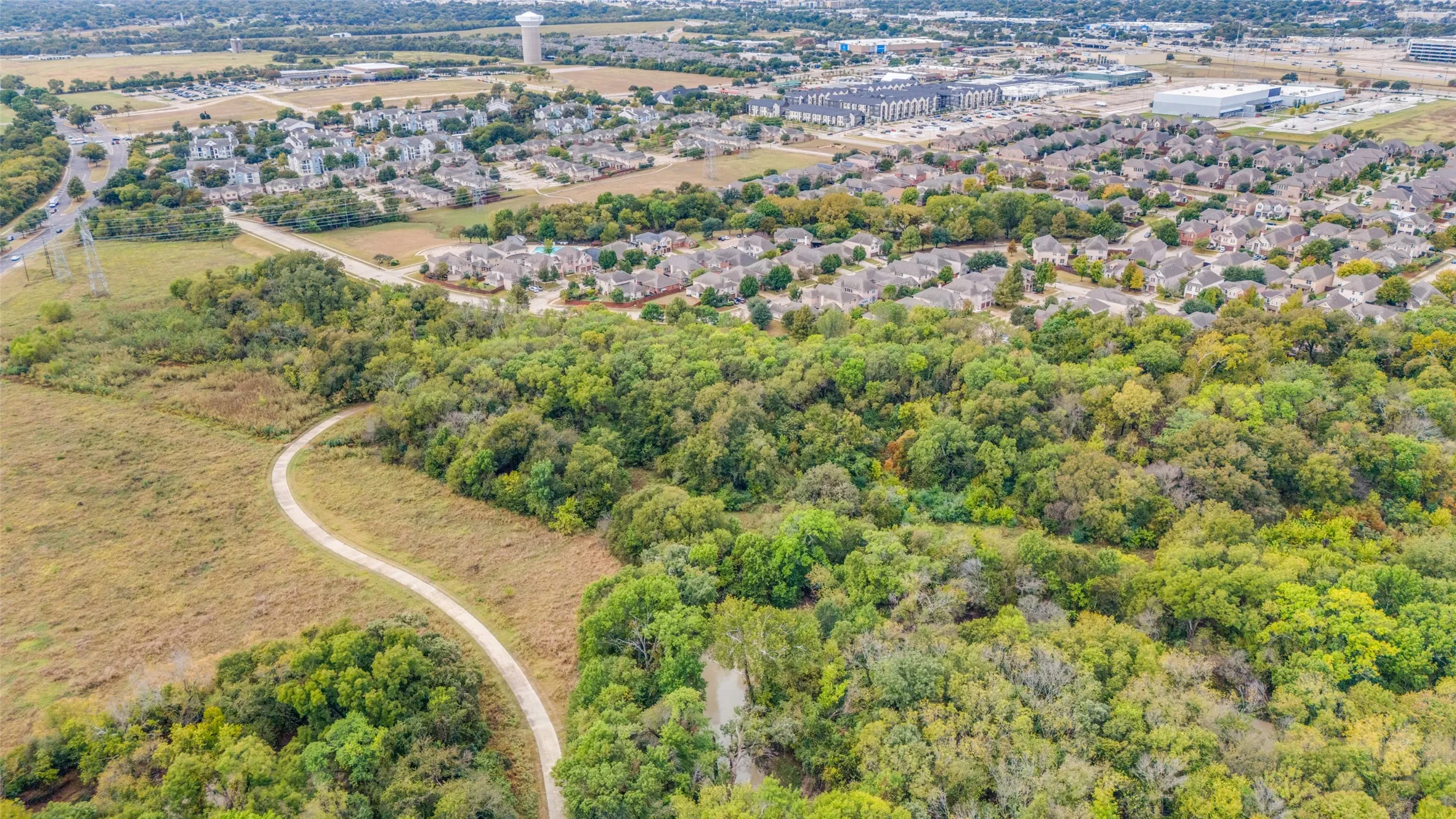 Single Family Residence For Sale in Collin County , 2025 Testament Trail, Plano, Texas 75074, 4 Bedrooms, 3 Bathrooms, 2 Garage spaces, 3,411 Sqft, built in 2006, Price $525,000, mls#21349053, Real Estate Agent in Plano, Homes For Sale in Collin county, Homes For Sale in Plano, Realtor in Plano Texas, Real Estate Brokerage Independent Realty Texas, Luminita Cordes Realtor