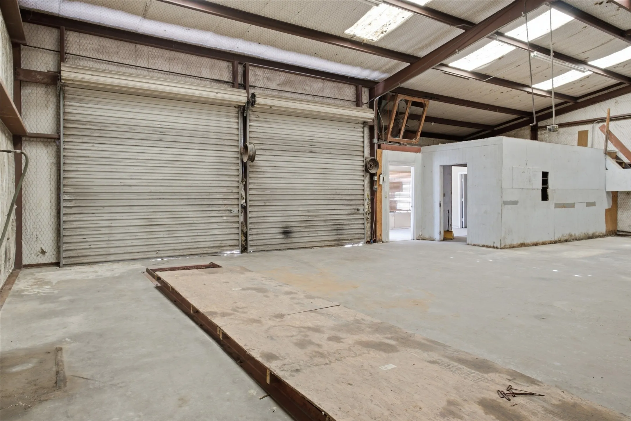 Business For Sale in Delta County , 901 E Dallas Avenue, Cooper, Texas 75432, 0, 0, Garage spaces, 0 Sqft, built in 1991, mls#21348573, Real Estate Agent in Cooper, Homes For Sale in Delta county, Homes For Sale in Cooper, Realtor in Cooper Texas, Real Estate Brokerage Independent Realty Texas, Luminita Cordes Realtor