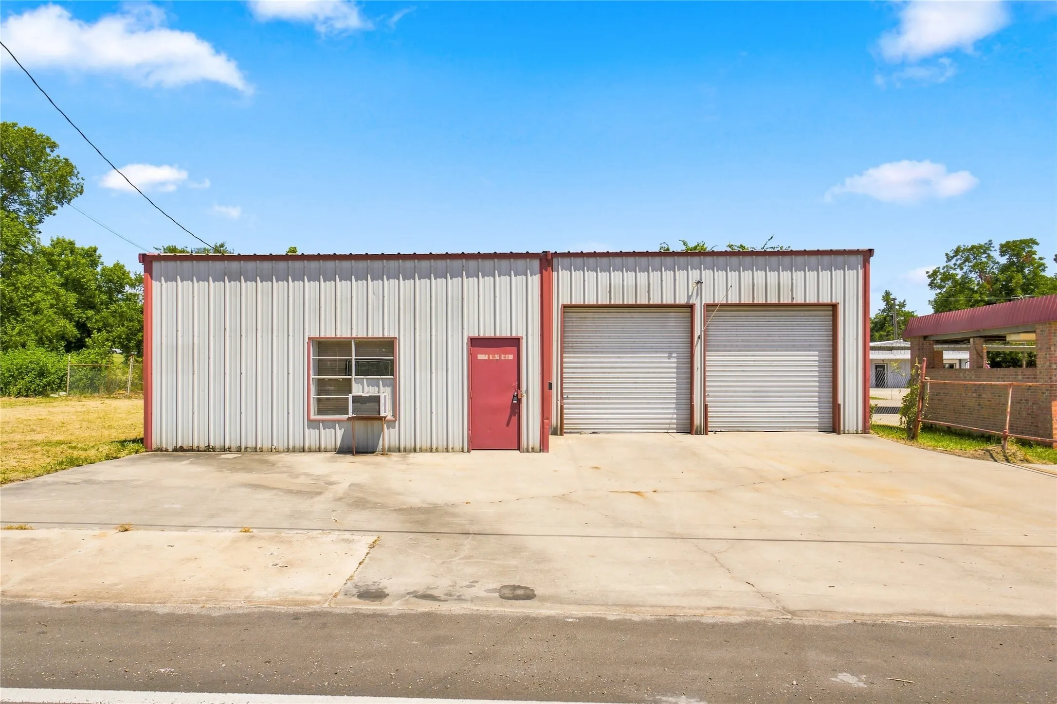 Business For Sale in Delta County , 901 E Dallas Avenue, Cooper, Texas 75432, 0, 0, Garage spaces, 0 Sqft, built in 1991, mls#21348573, Real Estate Agent in Cooper, Homes For Sale in Delta county, Homes For Sale in Cooper, Realtor in Cooper Texas, Real Estate Brokerage Independent Realty Texas, Luminita Cordes Realtor