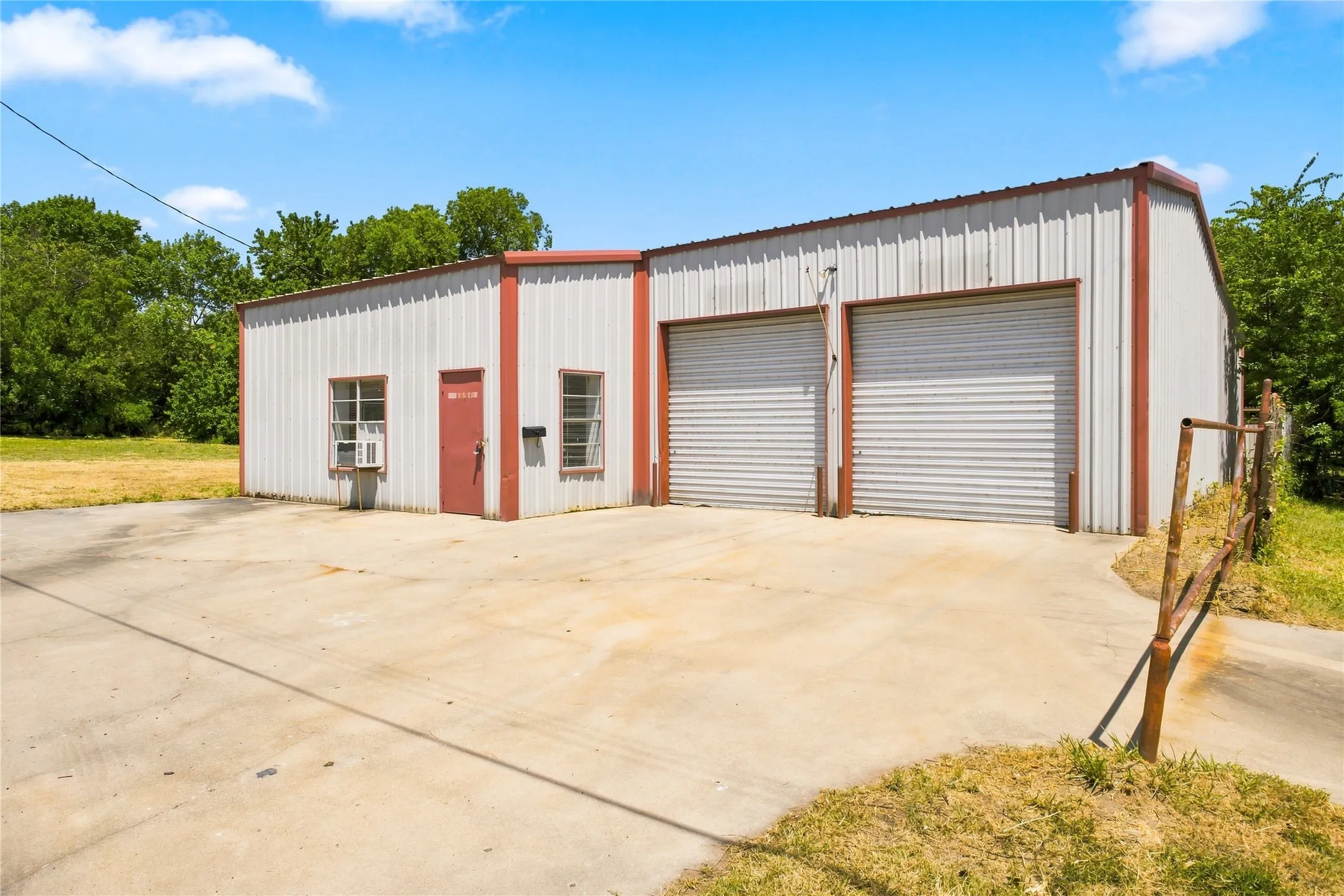 Business For Sale in Delta County , 901 E Dallas Avenue, Cooper, Texas 75432, 0, 0, Garage spaces, 0 Sqft, built in 1991, mls#21348573, Real Estate Agent in Cooper, Homes For Sale in Delta county, Homes For Sale in Cooper, Realtor in Cooper Texas, Real Estate Brokerage Independent Realty Texas, Luminita Cordes Realtor
