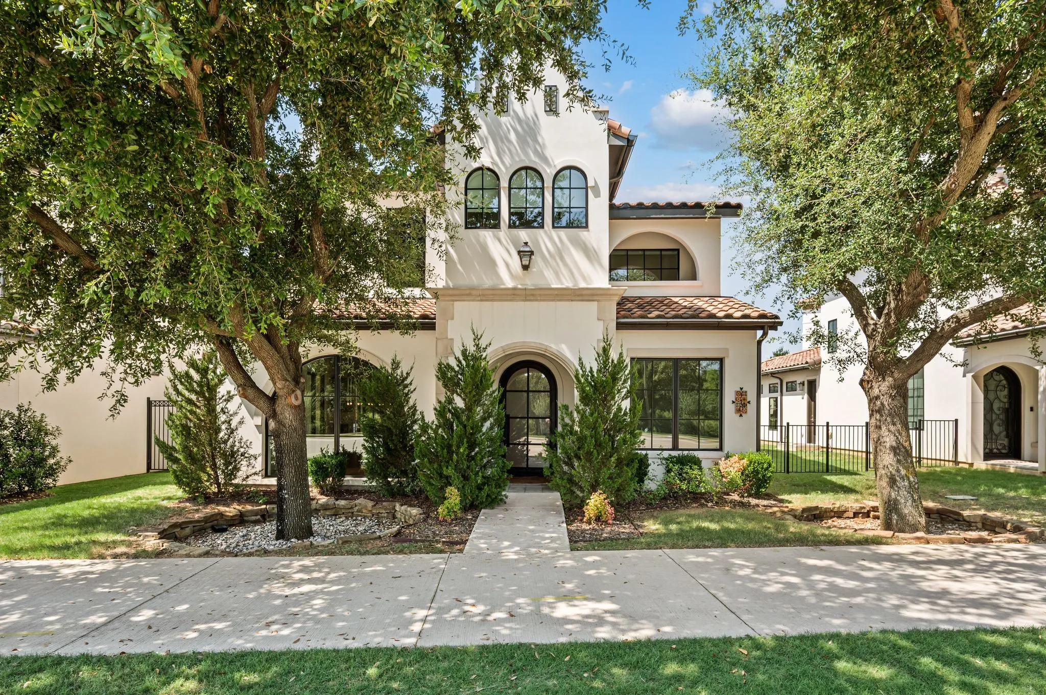 Condominium For Sale in Denton County , 2850 Lakeside Parkway 110, Flower Mound, Texas 75022, 4 Bedroom, 6 Bathroom, 2 Garage spaces, 3,631 Sqft, built in 2023, mls#21349099, Real Estate Agent in Flower Mound, Homes For Sale in Denton county, Homes For Sale in Flower Mound, Realtor in Flower Mound Texas, Real Estate Brokerage Independent Realty Texas, Luminita Cordes Realtor