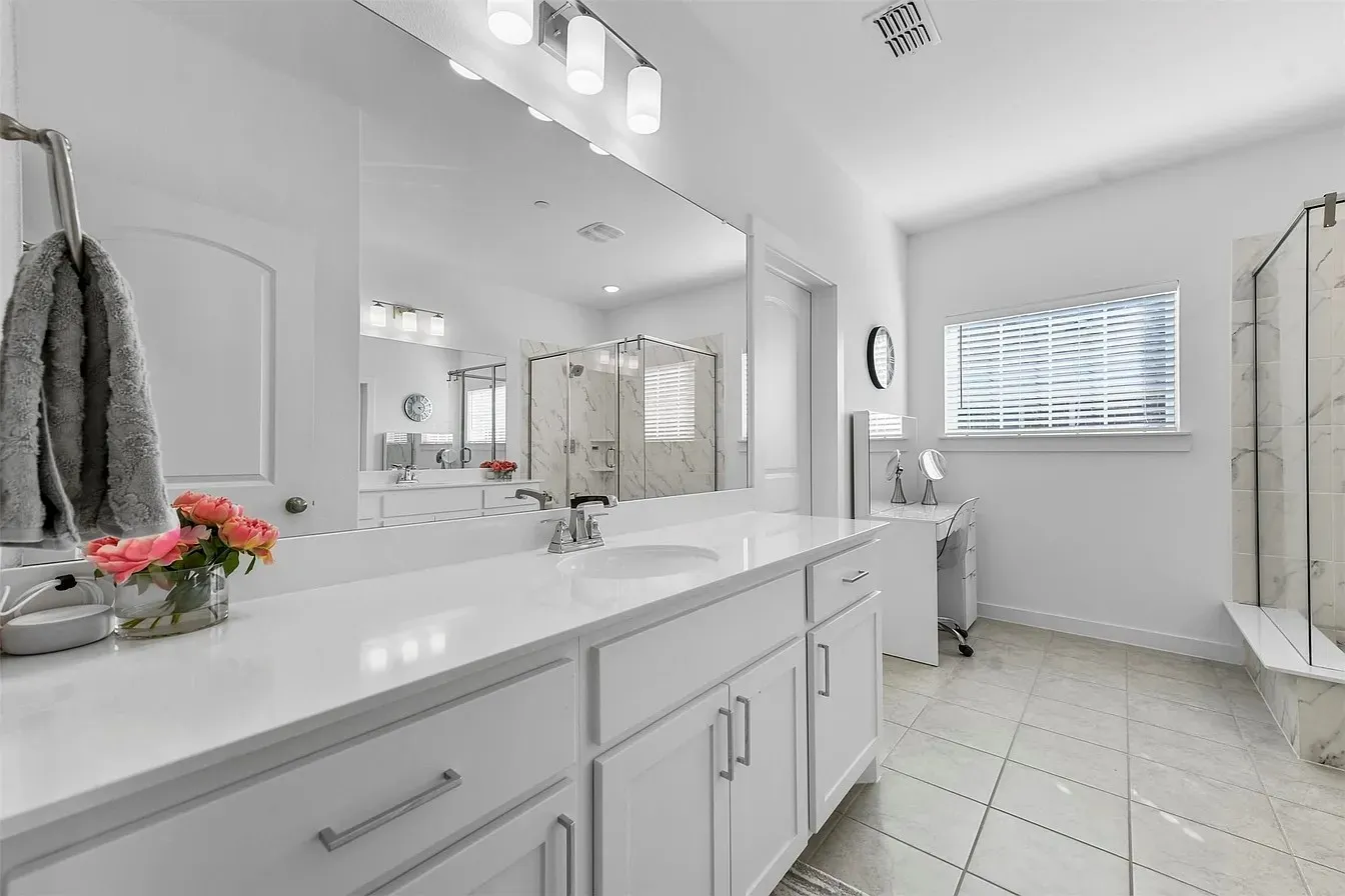 Townhouse For Sale in Collin County , 4891 Ellie Lane, Fairview, Texas 75069, 3 Bedroom, 3 Bathroom, 2 Garage spaces, 2,223 Sqft, built in 2020, mls#21348992, Real Estate Agent in Fairview, Homes For Sale in Collin county, Homes For Sale in Fairview, Realtor in Fairview Texas, Real Estate Brokerage Independent Realty Texas, Luminita Cordes Realtor