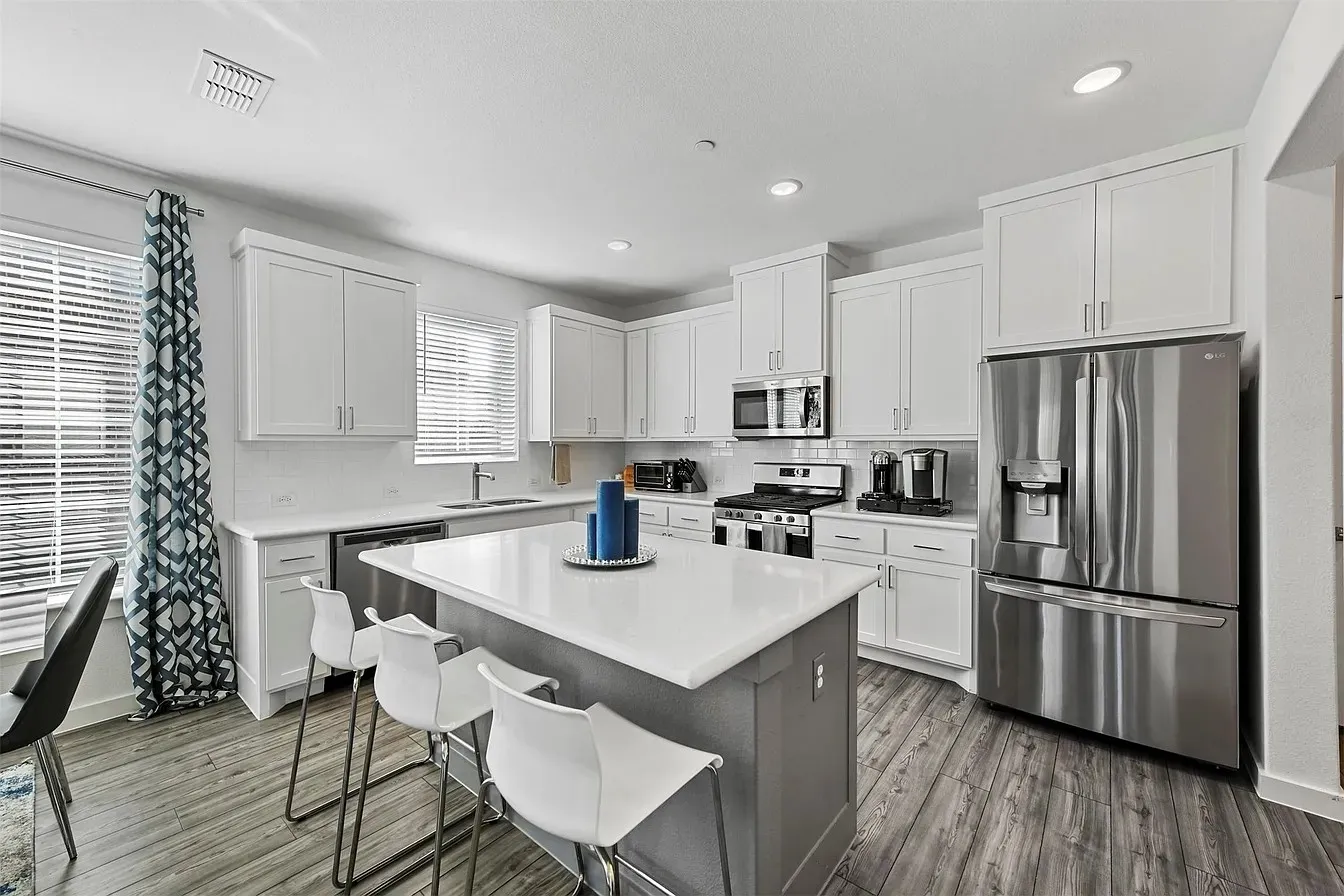 Townhouse For Sale in Collin County , 4891 Ellie Lane, Fairview, Texas 75069, 3 Bedroom, 3 Bathroom, 2 Garage spaces, 2,223 Sqft, built in 2020, mls#21348992, Real Estate Agent in Fairview, Homes For Sale in Collin county, Homes For Sale in Fairview, Realtor in Fairview Texas, Real Estate Brokerage Independent Realty Texas, Luminita Cordes Realtor