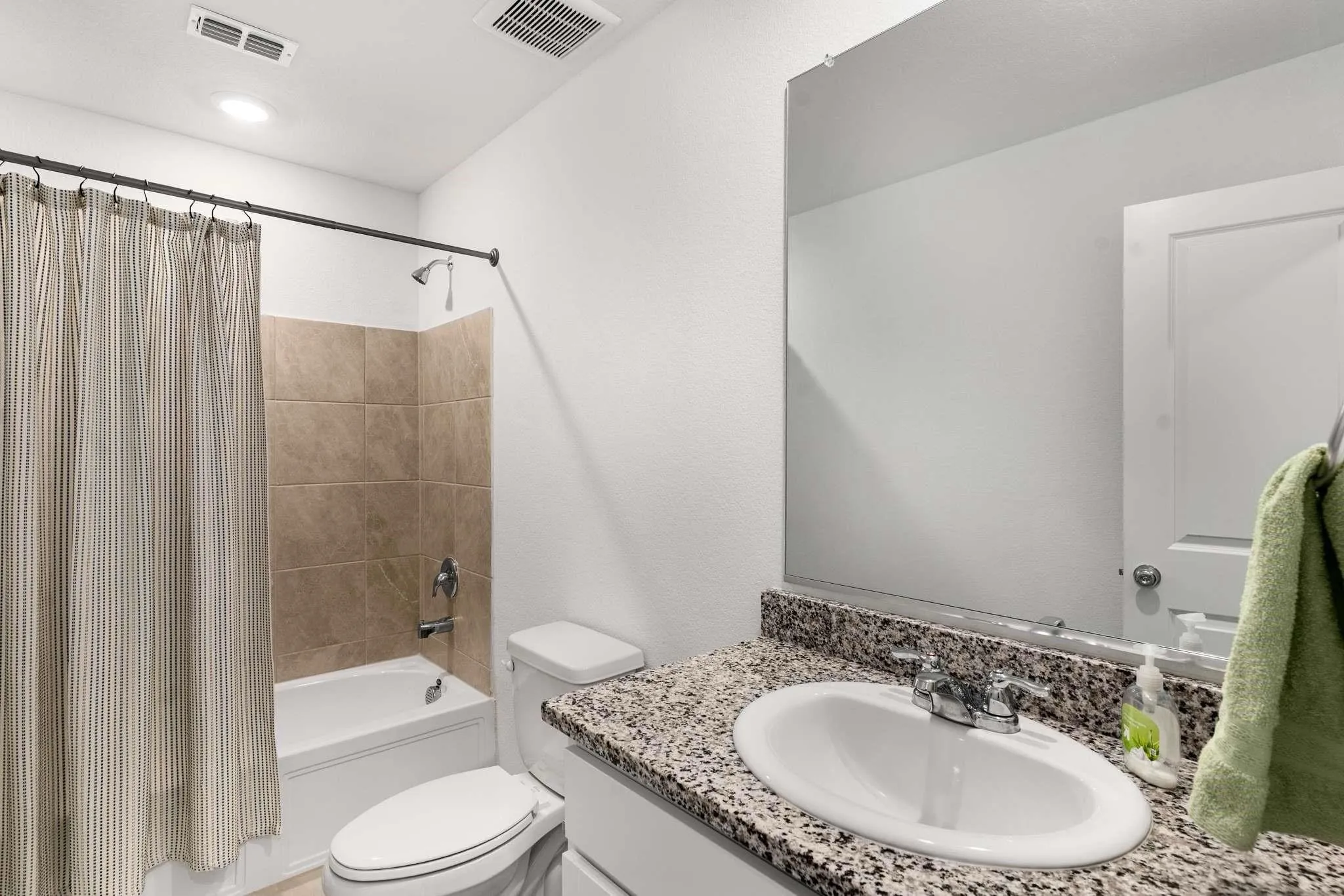 Single Family Residence For Rent in Collin County , 222 Harvest Street, Princeton, Texas 75407, 3 Bedroom, 2 Bathroom, 2 Garage spaces, 1,436 Sqft, built in 2024, mls#21349101, Real Estate Agent in Princeton, Homes For Rent in Collin county, Homes For Rent in Princeton, Realtor in Princeton Texas, Real Estate Brokerage Independent Realty Texas, Luminita Cordes Realtor