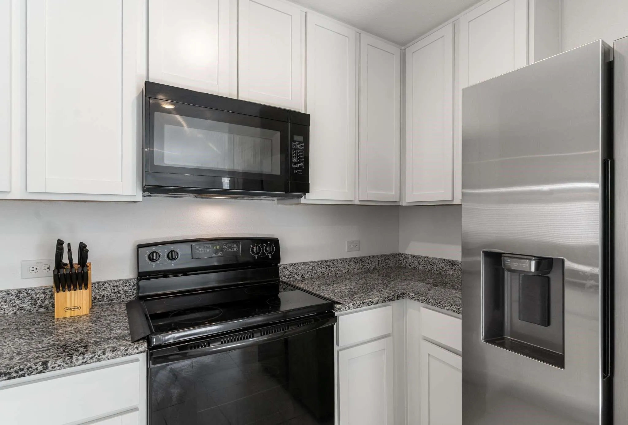 Single Family Residence For Rent in Collin County , 222 Harvest Street, Princeton, Texas 75407, 3 Bedroom, 2 Bathroom, 2 Garage spaces, 1,436 Sqft, built in 2024, mls#21349101, Real Estate Agent in Princeton, Homes For Rent in Collin county, Homes For Rent in Princeton, Realtor in Princeton Texas, Real Estate Brokerage Independent Realty Texas, Luminita Cordes Realtor