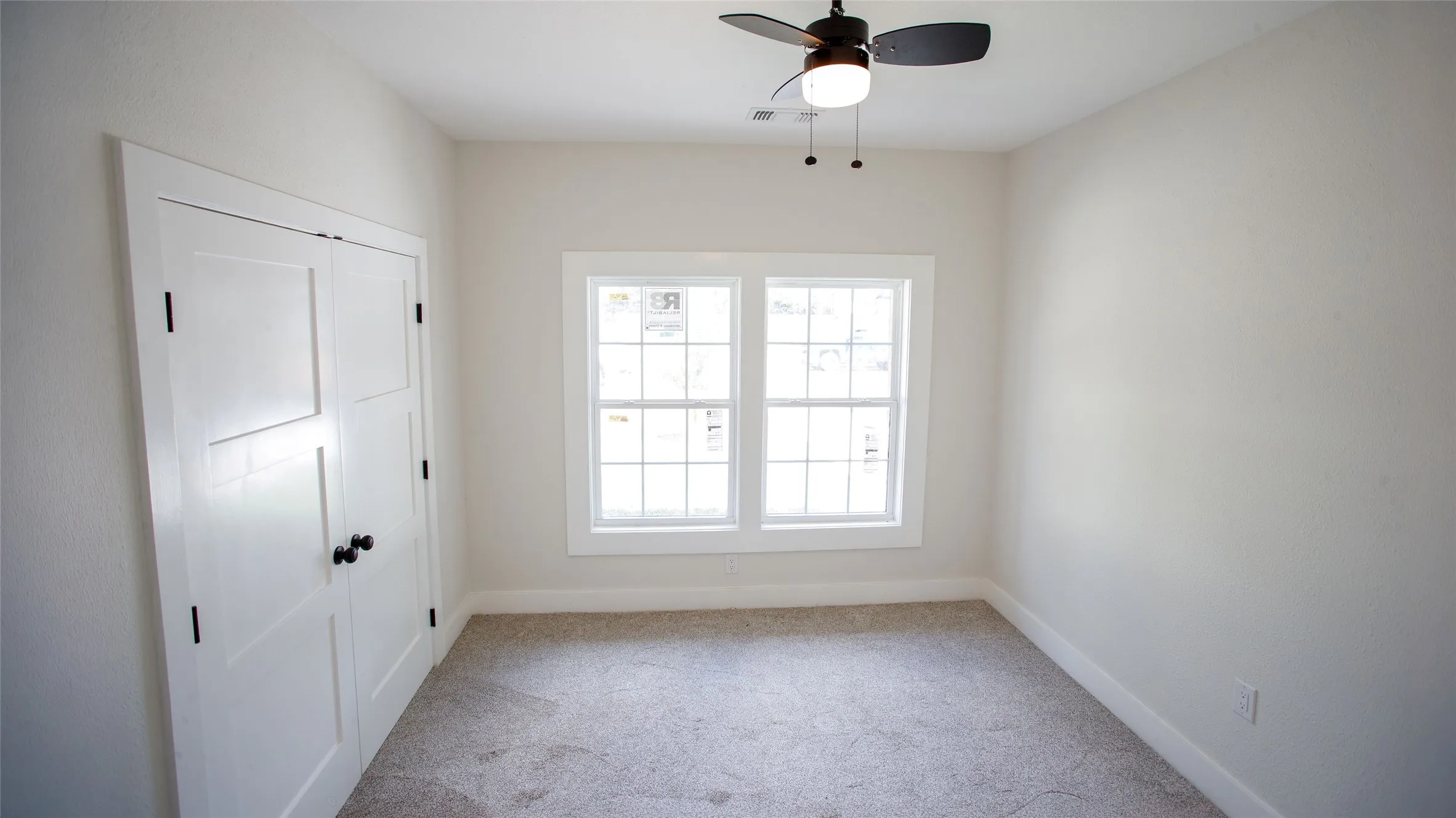 Single Family Residence For Sale in Young County , 305 W Oak, Olney, Texas 76374, 3 Bedroom, 2 Bathroom, Garage spaces, 1,500 Sqft, built in 2026, mls#21349108, Real Estate Agent in Olney, Homes For Sale in Young county, Homes For Sale in Olney, Realtor in Olney Texas, Real Estate Brokerage Independent Realty Texas, Luminita Cordes Realtor