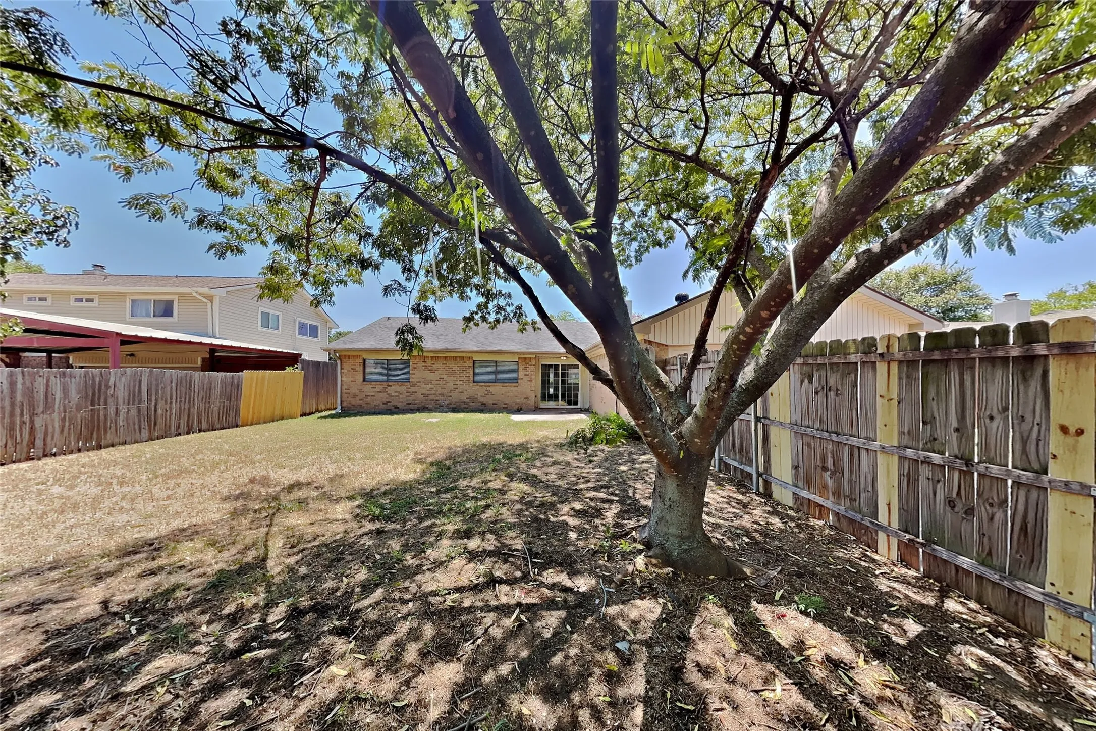 Single Family Residence For Rent in Collin County , 833 Harvest Glen Drive, Plano, Texas 75023, 4 Bedroom, 2 Bathroom, 2 Garage spaces, 1,529 Sqft, built in 1981, mls#21349134, Real Estate Agent in Plano, Homes For Rent in Collin county, Homes For Rent in Plano, Realtor in Plano Texas, Real Estate Brokerage Independent Realty Texas, Luminita Cordes Realtor