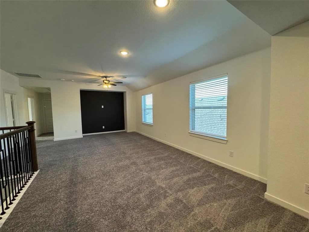 Single Family Residence For Rent in Rockwall County , 4056 Anglers Way, Royse City, Texas 75189, 4 Bedroom, 4 Bathroom, 2 Garage spaces, 2,732 Sqft, built in 2022, mls#21348871, Real Estate Agent in Royse City, Homes For Rent in Rockwall county, Homes For Rent in Royse City, Realtor in Royse City Texas, Real Estate Brokerage Independent Realty Texas, Luminita Cordes Realtor