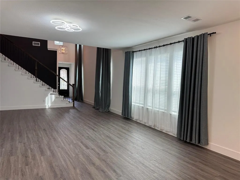 Single Family Residence For Rent in Rockwall County , 4056 Anglers Way, Royse City, Texas 75189, 4 Bedroom, 4 Bathroom, 2 Garage spaces, 2,732 Sqft, built in 2022, mls#21348871, Real Estate Agent in Royse City, Homes For Rent in Rockwall county, Homes For Rent in Royse City, Realtor in Royse City Texas, Real Estate Brokerage Independent Realty Texas, Luminita Cordes Realtor