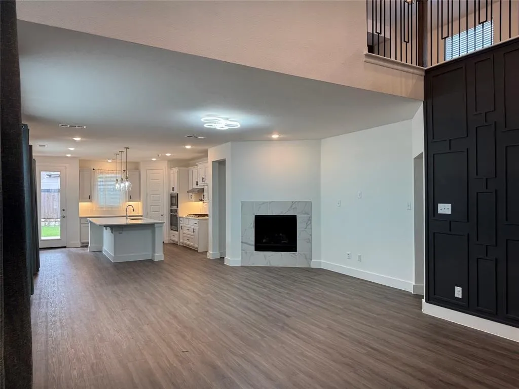 Single Family Residence For Rent in Rockwall County , 4056 Anglers Way, Royse City, Texas 75189, 4 Bedroom, 4 Bathroom, 2 Garage spaces, 2,732 Sqft, built in 2022, mls#21348871, Real Estate Agent in Royse City, Homes For Rent in Rockwall county, Homes For Rent in Royse City, Realtor in Royse City Texas, Real Estate Brokerage Independent Realty Texas, Luminita Cordes Realtor