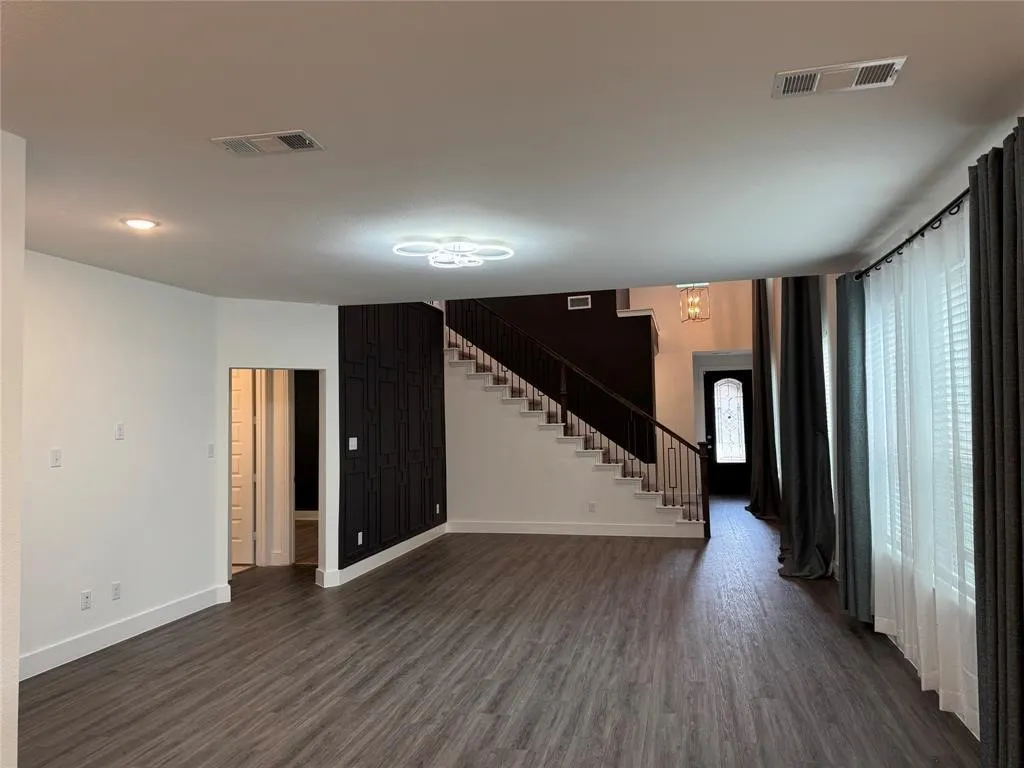 Single Family Residence For Rent in Rockwall County , 4056 Anglers Way, Royse City, Texas 75189, 4 Bedroom, 4 Bathroom, 2 Garage spaces, 2,732 Sqft, built in 2022, mls#21348871, Real Estate Agent in Royse City, Homes For Rent in Rockwall county, Homes For Rent in Royse City, Realtor in Royse City Texas, Real Estate Brokerage Independent Realty Texas, Luminita Cordes Realtor