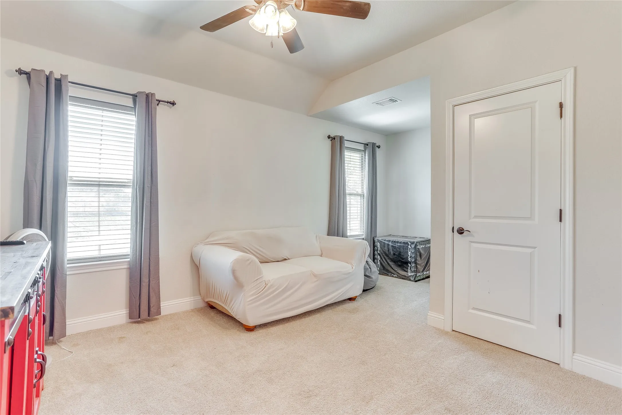 Single Family Residence For Sale in Parker County , 1000 Churchill Lane, Millsap, Texas 76066, 5 Bedroom, 2 Bathroom, 2 Garage spaces, 2,375 Sqft, built in 2022, mls#21348711, Real Estate Agent in Millsap, Homes For Sale in Parker county, Homes For Sale in Millsap, Realtor in Millsap Texas, Real Estate Brokerage Independent Realty Texas, Luminita Cordes Realtor