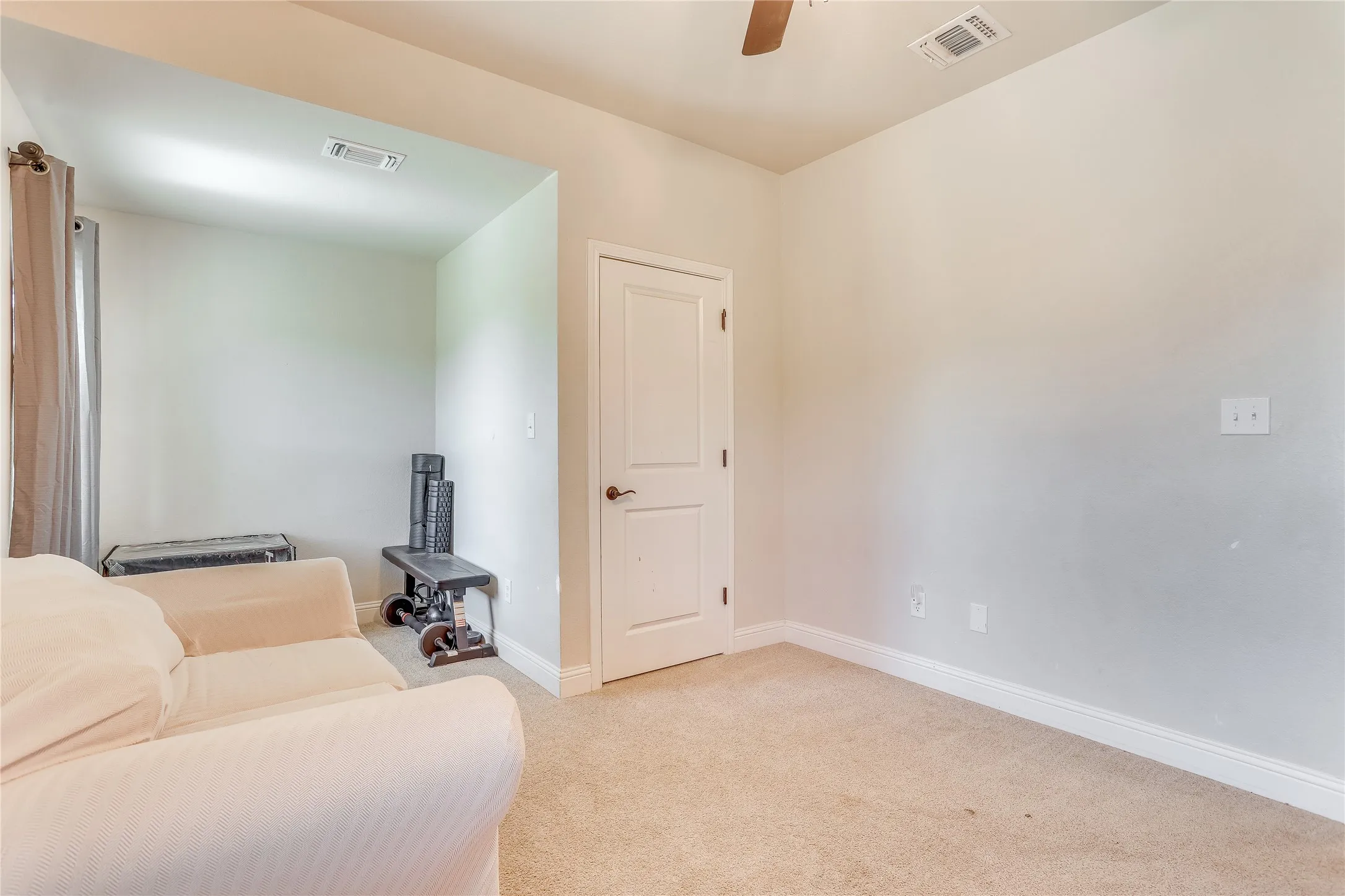 Single Family Residence For Sale in Parker County , 1000 Churchill Lane, Millsap, Texas 76066, 5 Bedroom, 2 Bathroom, 2 Garage spaces, 2,375 Sqft, built in 2022, mls#21348711, Real Estate Agent in Millsap, Homes For Sale in Parker county, Homes For Sale in Millsap, Realtor in Millsap Texas, Real Estate Brokerage Independent Realty Texas, Luminita Cordes Realtor
