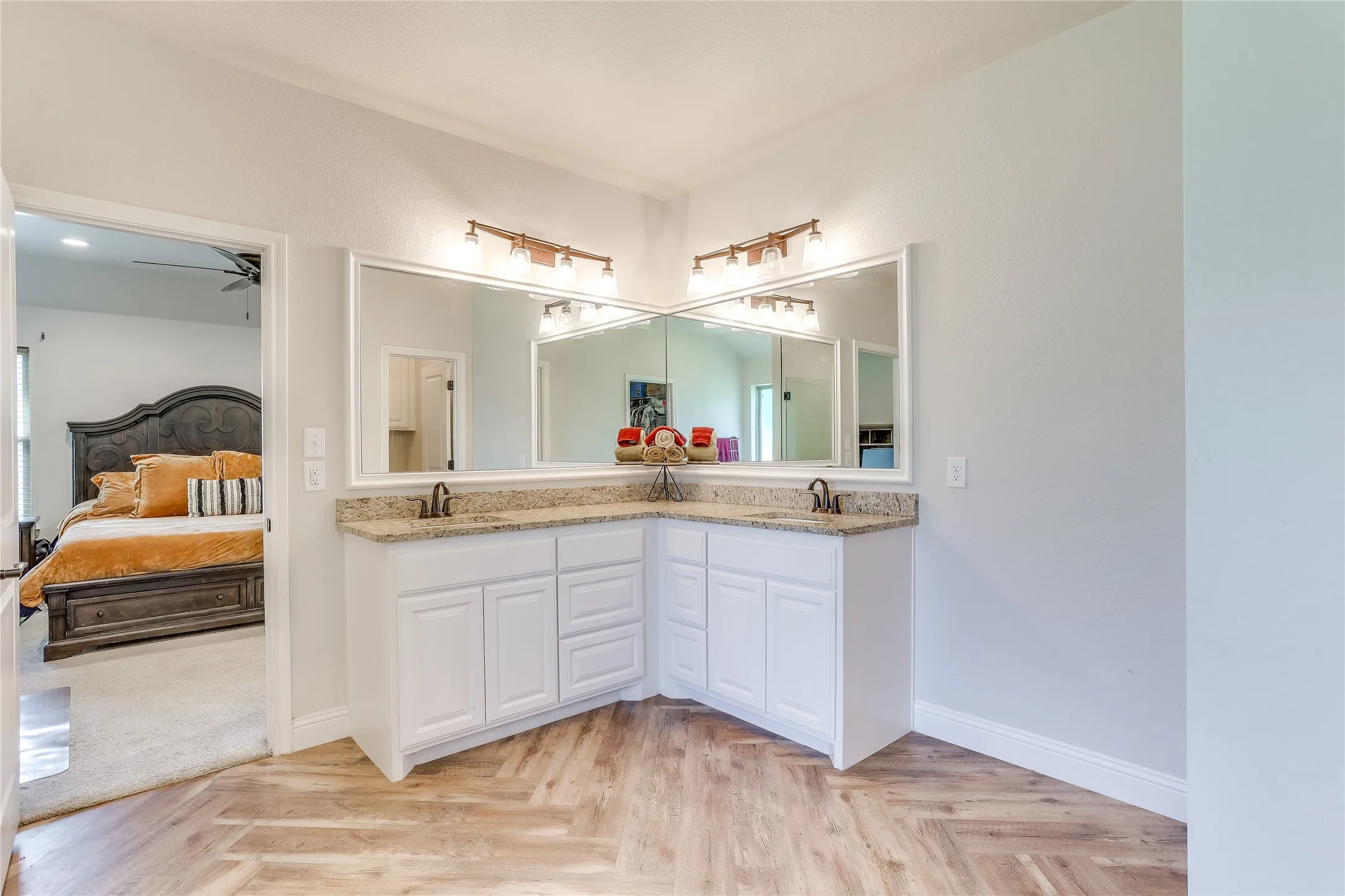 Single Family Residence For Sale in Parker County , 1000 Churchill Lane, Millsap, Texas 76066, 5 Bedroom, 2 Bathroom, 2 Garage spaces, 2,375 Sqft, built in 2022, mls#21348711, Real Estate Agent in Millsap, Homes For Sale in Parker county, Homes For Sale in Millsap, Realtor in Millsap Texas, Real Estate Brokerage Independent Realty Texas, Luminita Cordes Realtor