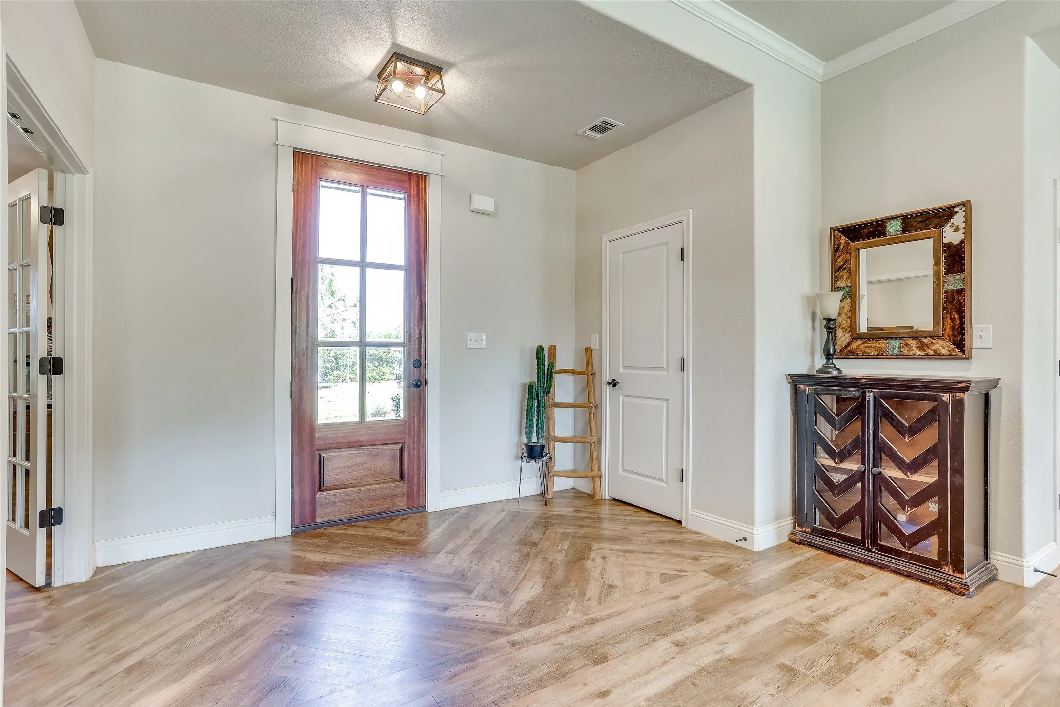 Single Family Residence For Sale in Parker County , 1000 Churchill Lane, Millsap, Texas 76066, 5 Bedroom, 2 Bathroom, 2 Garage spaces, 2,375 Sqft, built in 2022, mls#21348711, Real Estate Agent in Millsap, Homes For Sale in Parker county, Homes For Sale in Millsap, Realtor in Millsap Texas, Real Estate Brokerage Independent Realty Texas, Luminita Cordes Realtor