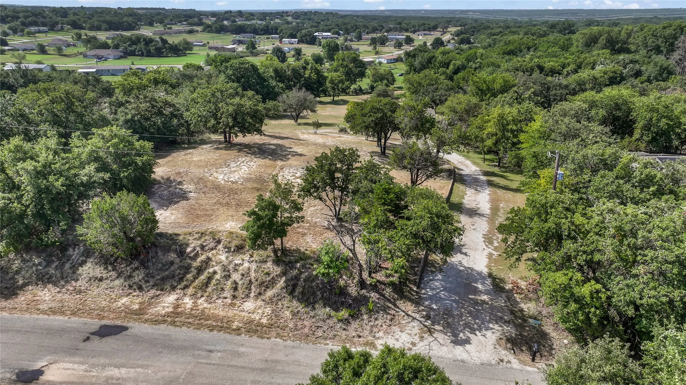 Mobile Home For Sale in Parker County , 1933 Carter Road, Springtown, Texas 76082, 4 Bedroom, 2 Bathroom, Garage spaces, 1,568 Sqft, built in 1996, mls#21346018, Real Estate Agent in Springtown, Homes For Sale in Parker county, Homes For Sale in Springtown, Realtor in Springtown Texas, Real Estate Brokerage Independent Realty Texas, Luminita Cordes Realtor