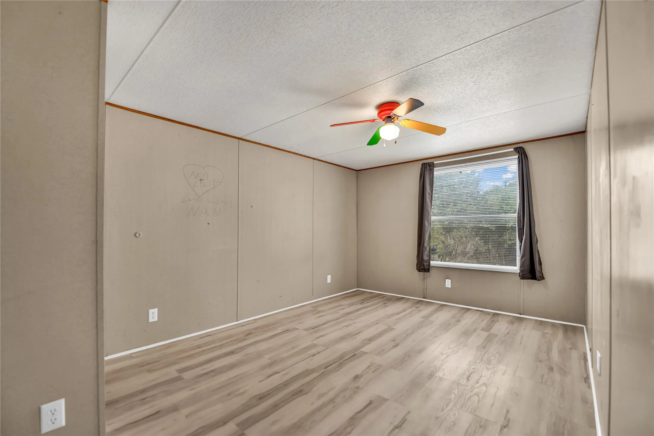 Mobile Home For Sale in Parker County , 1933 Carter Road, Springtown, Texas 76082, 4 Bedroom, 2 Bathroom, Garage spaces, 1,568 Sqft, built in 1996, mls#21346018, Real Estate Agent in Springtown, Homes For Sale in Parker county, Homes For Sale in Springtown, Realtor in Springtown Texas, Real Estate Brokerage Independent Realty Texas, Luminita Cordes Realtor