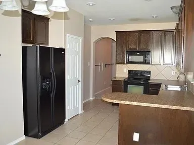 Single Family Residence For Sale in Denton County , 1820 Rodgers Lane, Providence Village, Texas 76227, 3 Bedroom, 2 Bathroom, 2 Garage spaces, 1,202 Sqft, built in 2007, mls#21326146, Real Estate Agent in Providence Village, Homes For Sale in Denton county, Homes For Sale in Providence Village, Realtor in Providence Village Texas, Real Estate Brokerage Independent Realty Texas, Luminita Cordes Realtor