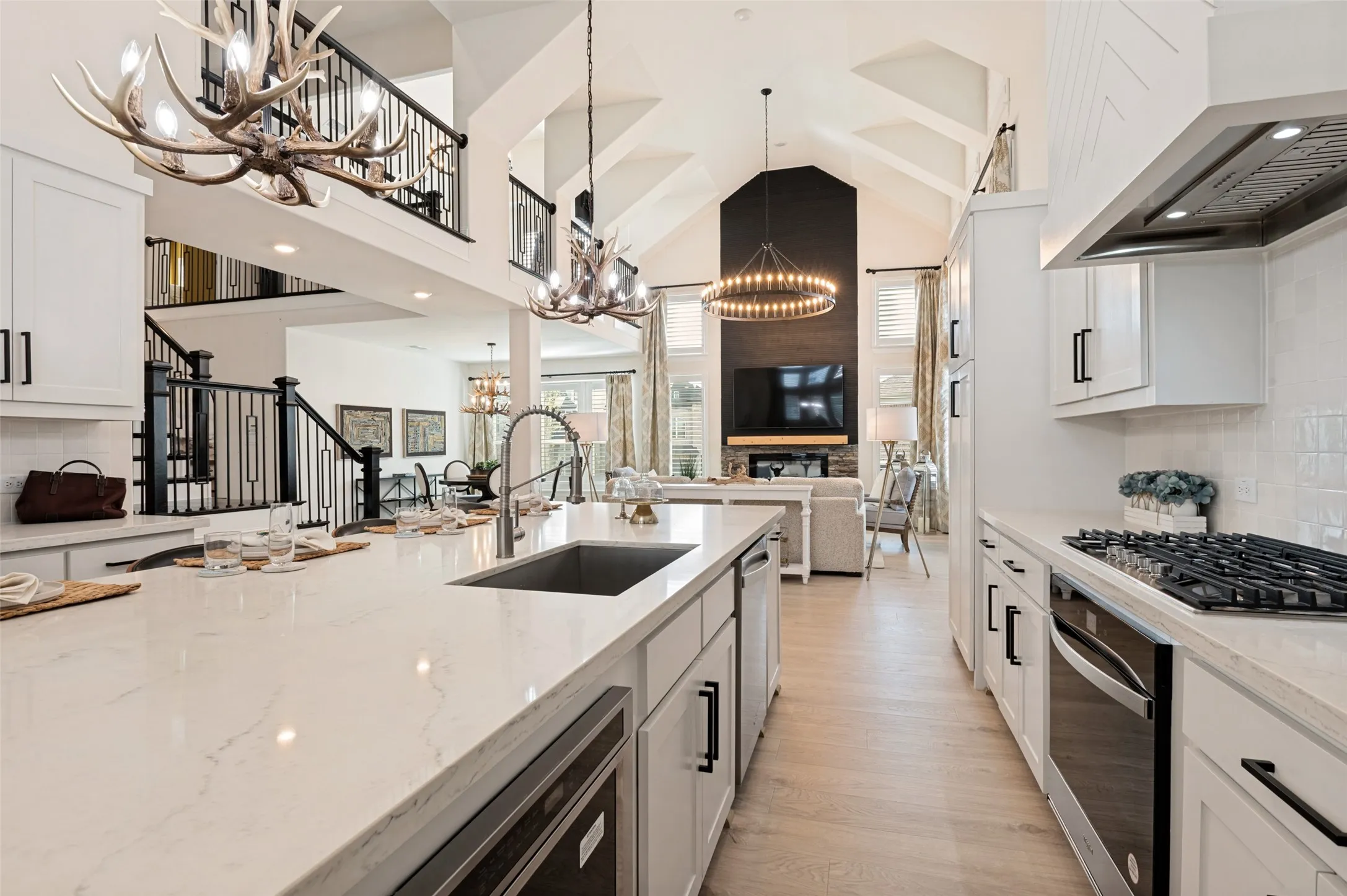 Single Family Residence For Rent in Dallas County , 2411 Perdue Avenue, Irving, Texas 75062, 5 Bedroom, 4 Bathroom, 2 Garage spaces, 3,493 Sqft, built in 2024, mls#21343636, Real Estate Agent in Irving, Homes For Rent in Dallas county, Homes For Rent in Irving, Realtor in Irving Texas, Real Estate Brokerage Independent Realty Texas, Luminita Cordes Realtor