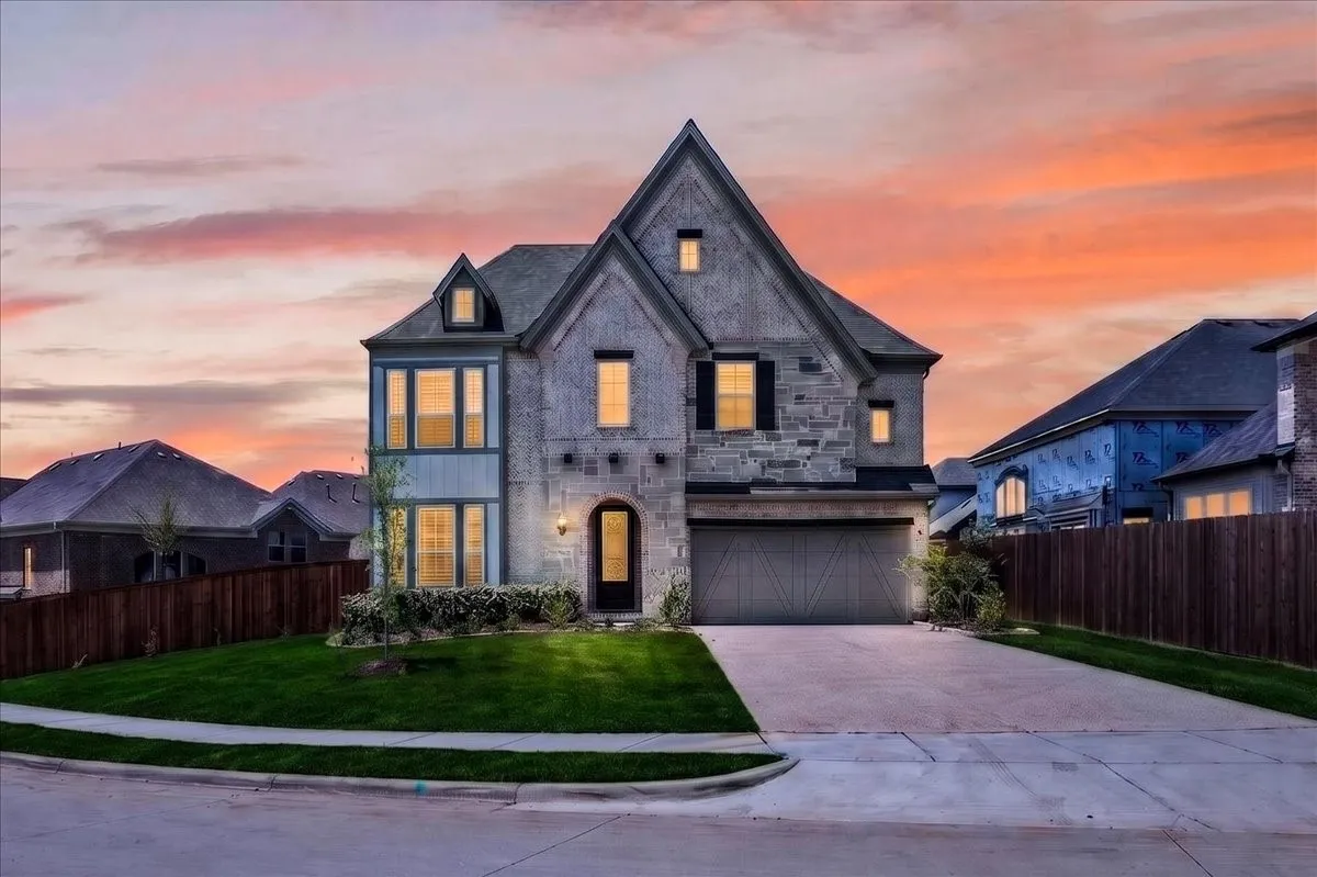 Single Family Residence For Rent in Dallas County , 2411 Perdue Avenue, Irving, Texas 75062, 5 Bedroom, 4 Bathroom, 2 Garage spaces, 3,493 Sqft, built in 2024, mls#21343636, Real Estate Agent in Irving, Homes For Rent in Dallas county, Homes For Rent in Irving, Realtor in Irving Texas, Real Estate Brokerage Independent Realty Texas, Luminita Cordes Realtor