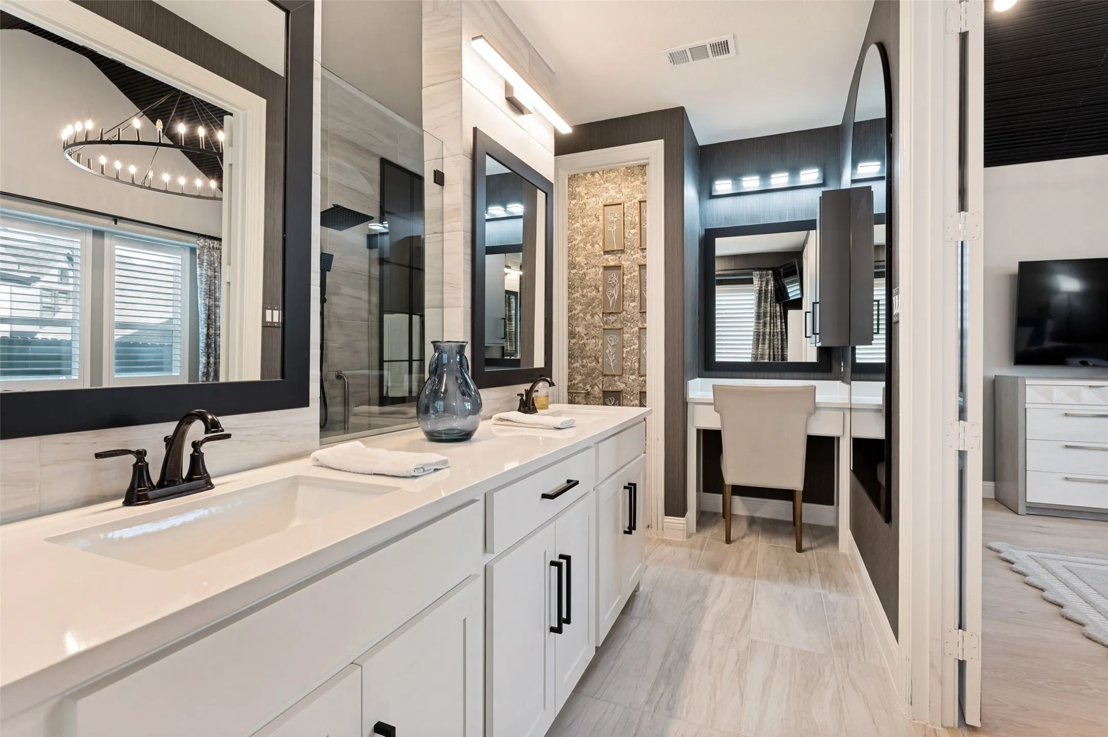 Single Family Residence For Rent in Dallas County , 2411 Perdue Avenue, Irving, Texas 75062, 5 Bedroom, 4 Bathroom, 2 Garage spaces, 3,493 Sqft, built in 2024, mls#21343636, Real Estate Agent in Irving, Homes For Rent in Dallas county, Homes For Rent in Irving, Realtor in Irving Texas, Real Estate Brokerage Independent Realty Texas, Luminita Cordes Realtor