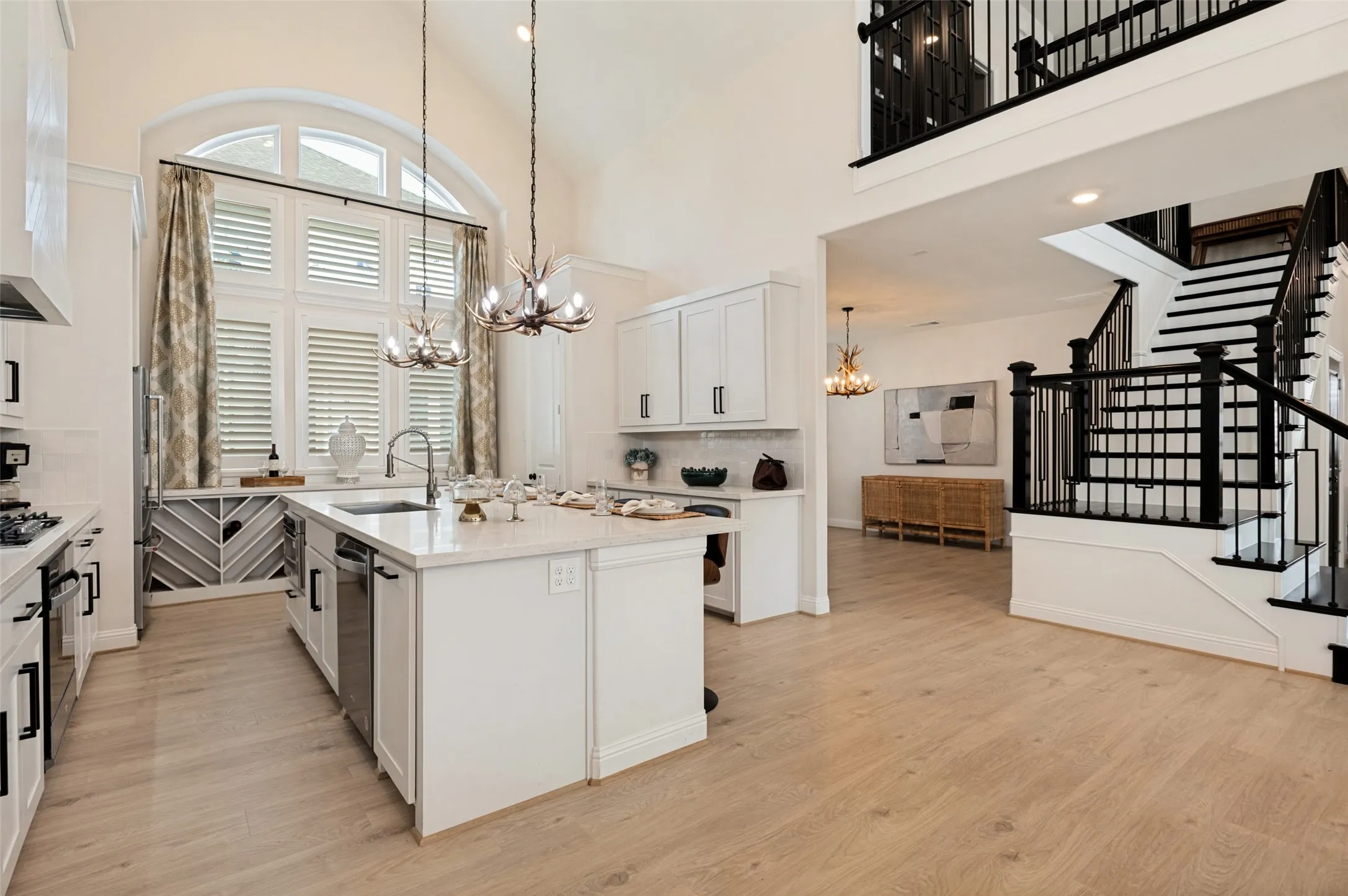 Single Family Residence For Rent in Dallas County , 2411 Perdue Avenue, Irving, Texas 75062, 5 Bedroom, 4 Bathroom, 2 Garage spaces, 3,493 Sqft, built in 2024, mls#21343636, Real Estate Agent in Irving, Homes For Rent in Dallas county, Homes For Rent in Irving, Realtor in Irving Texas, Real Estate Brokerage Independent Realty Texas, Luminita Cordes Realtor